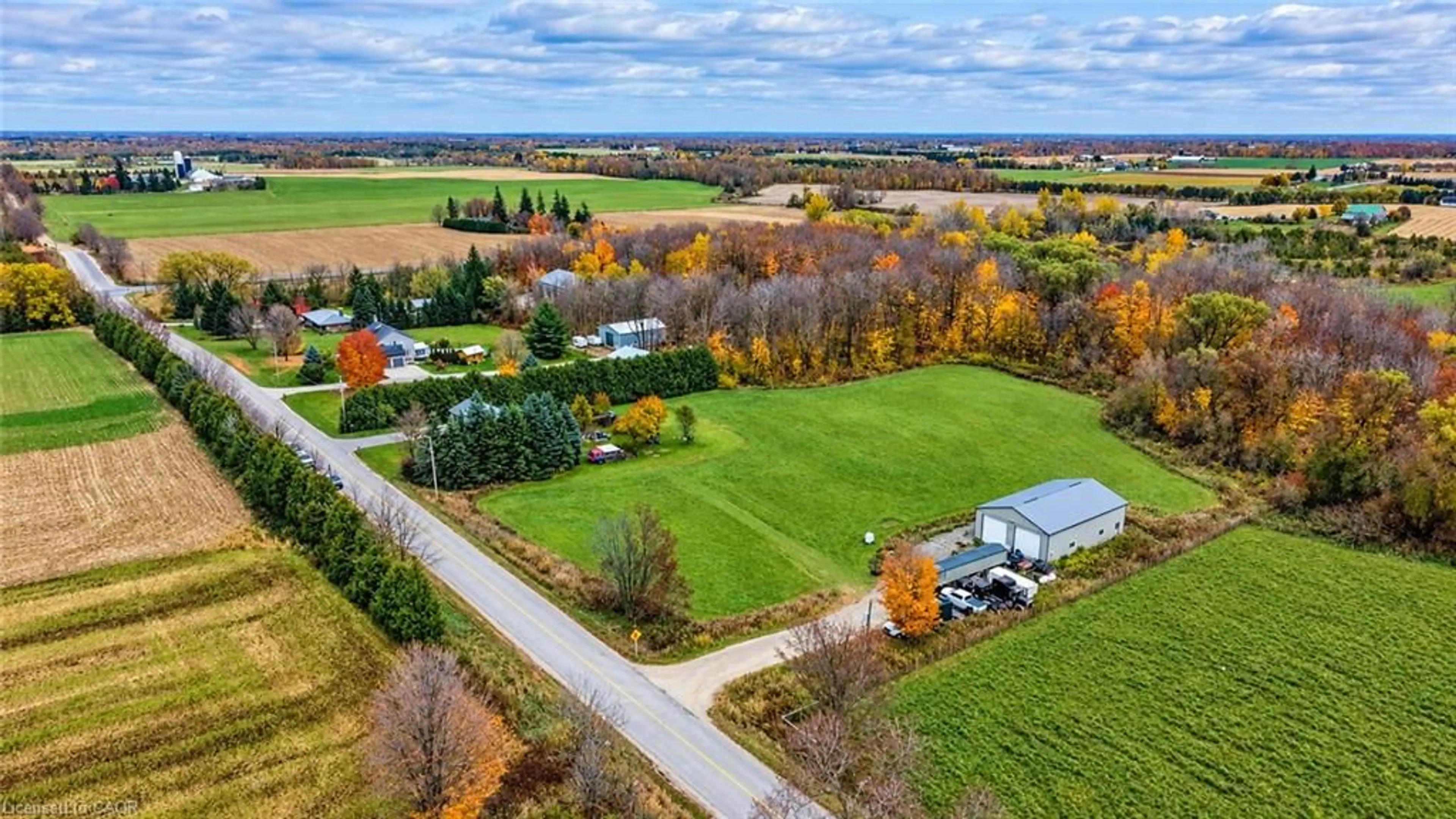 A pic from outside/outdoor area/front of a property/back of a property/a pic from drone, unknown for 6652 Third Line W Line, Elora Ontario N0B 1S0