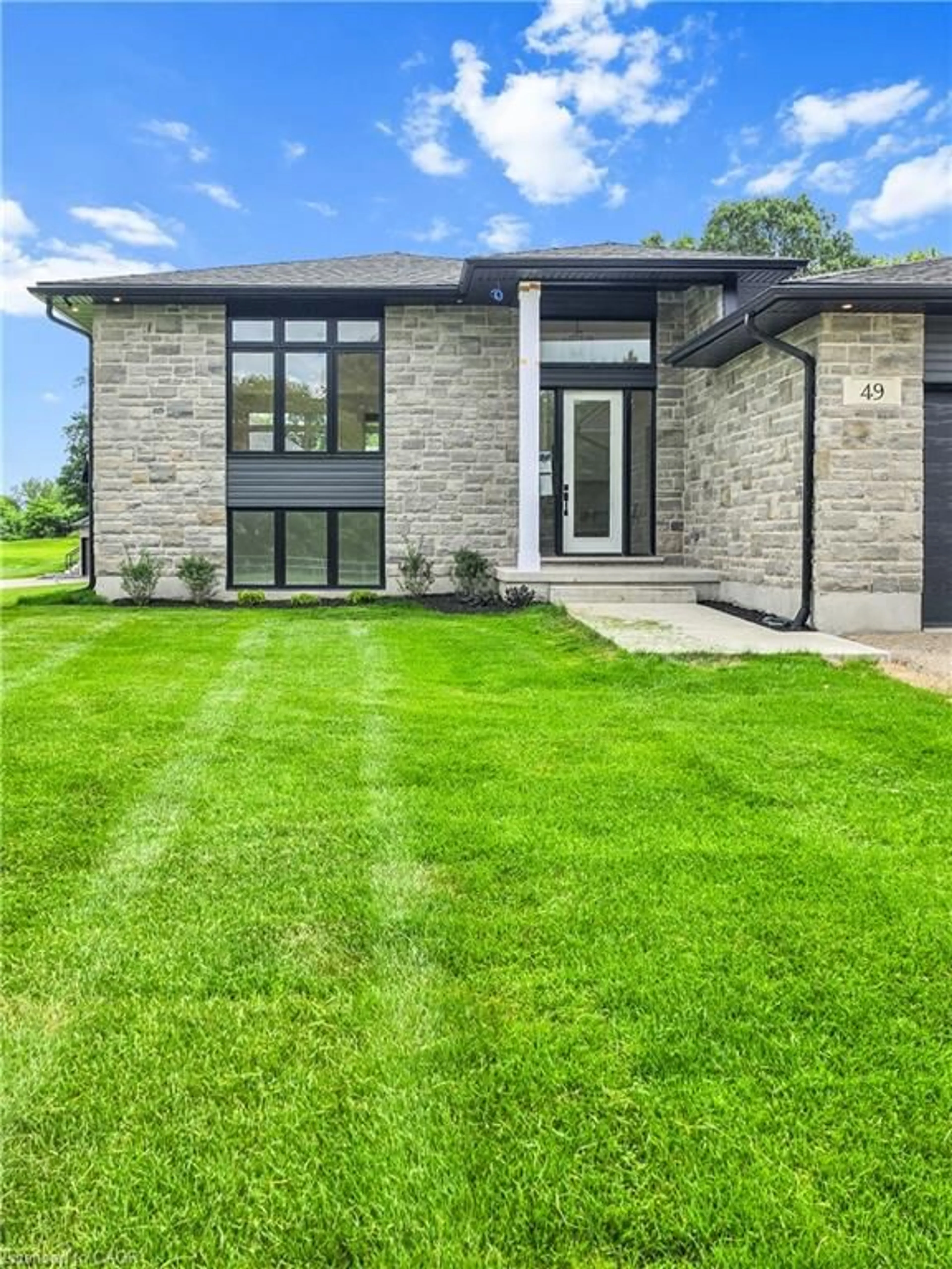 Home with brick exterior material, building for 49 George St, Bright Ontario N0J 1B0
