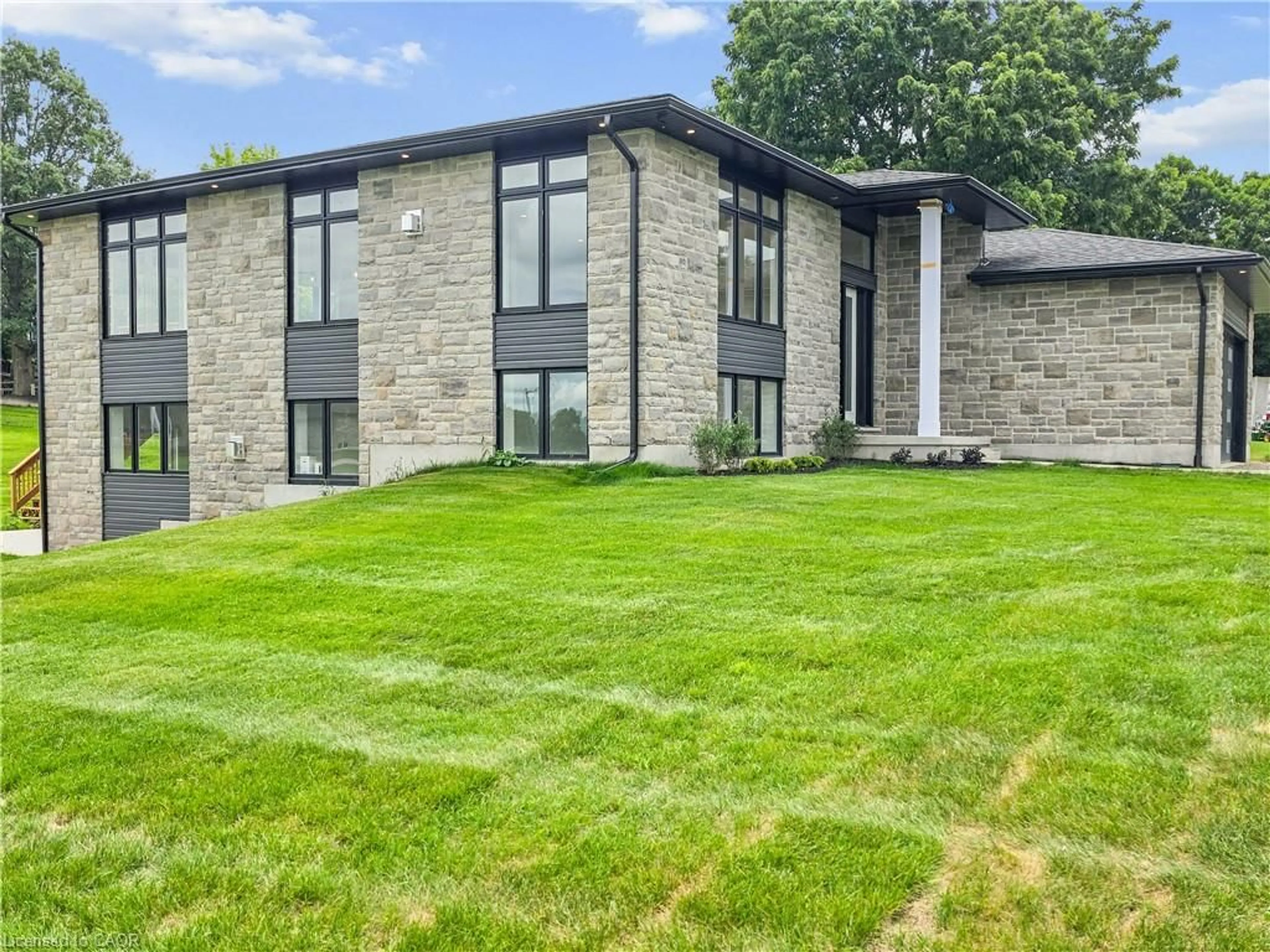 Home with brick exterior material, building for 49 George St, Bright Ontario N0J 1B0