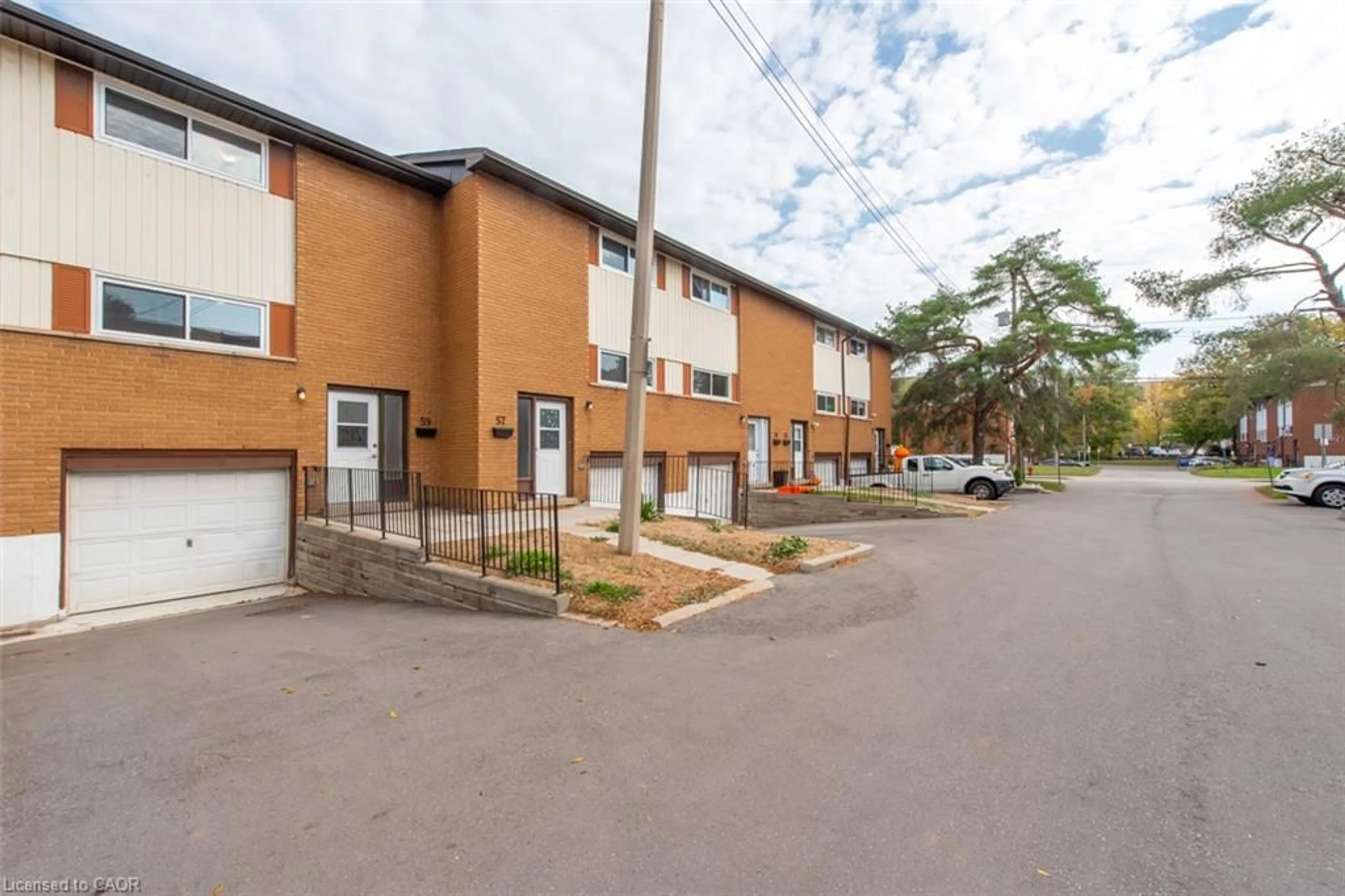Patio, street for 59 Woodman Dr, Hamilton Ontario L8H 2M5