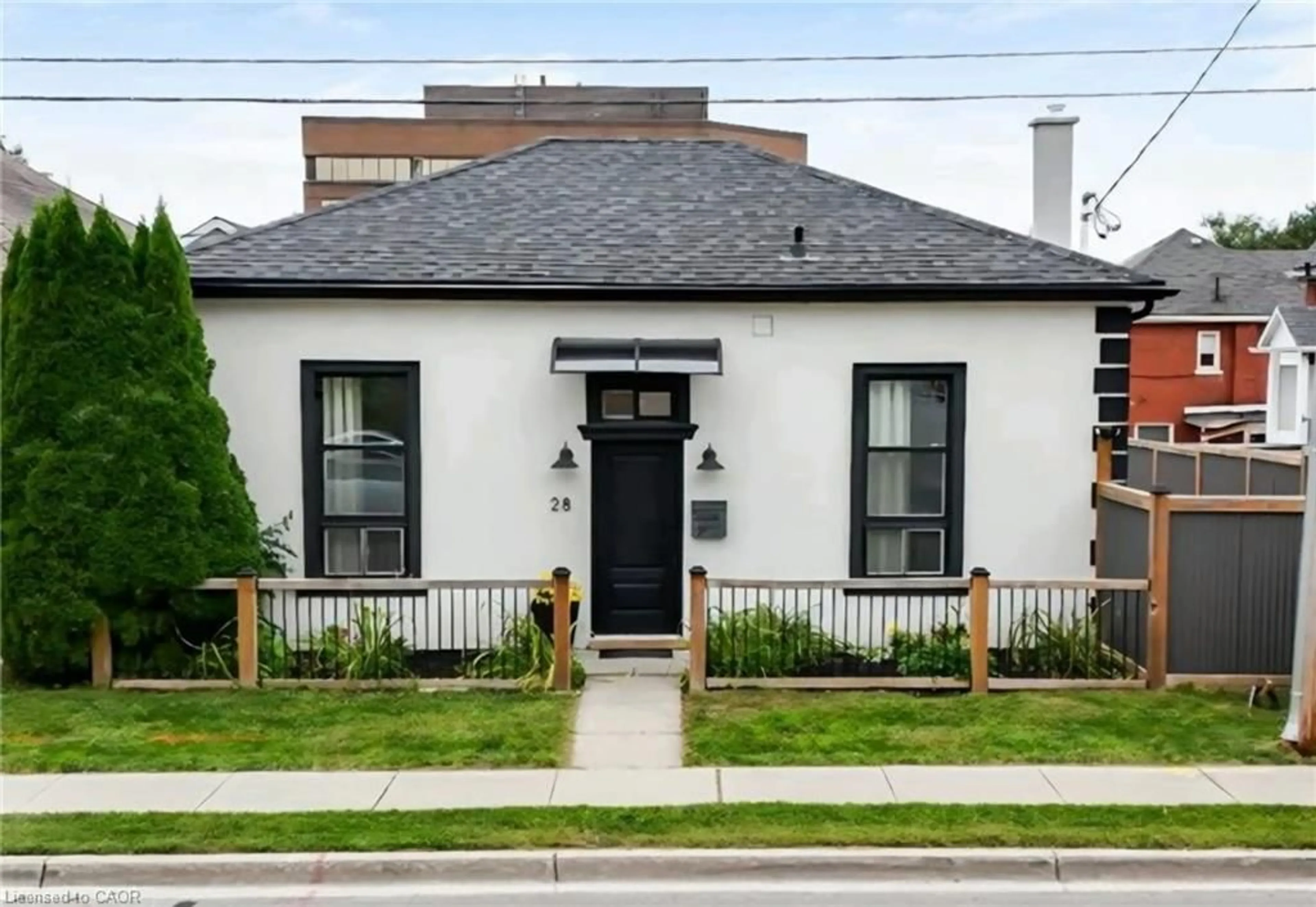 Home with brick exterior material, street for 28 Cambridge St, Cambridge Ontario N1R 3R7
