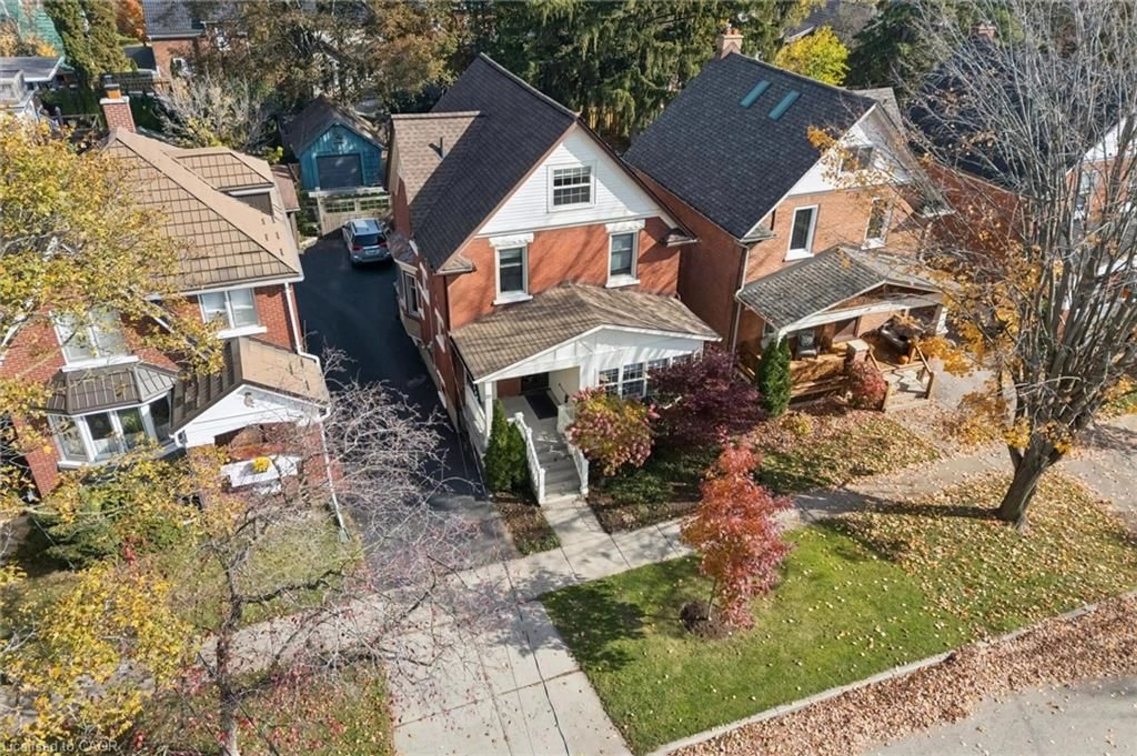A pic from outside/outdoor area/front of a property/back of a property/a pic from drone, street for 70 Simeon St, Kitchener Ontario N2H 1S5