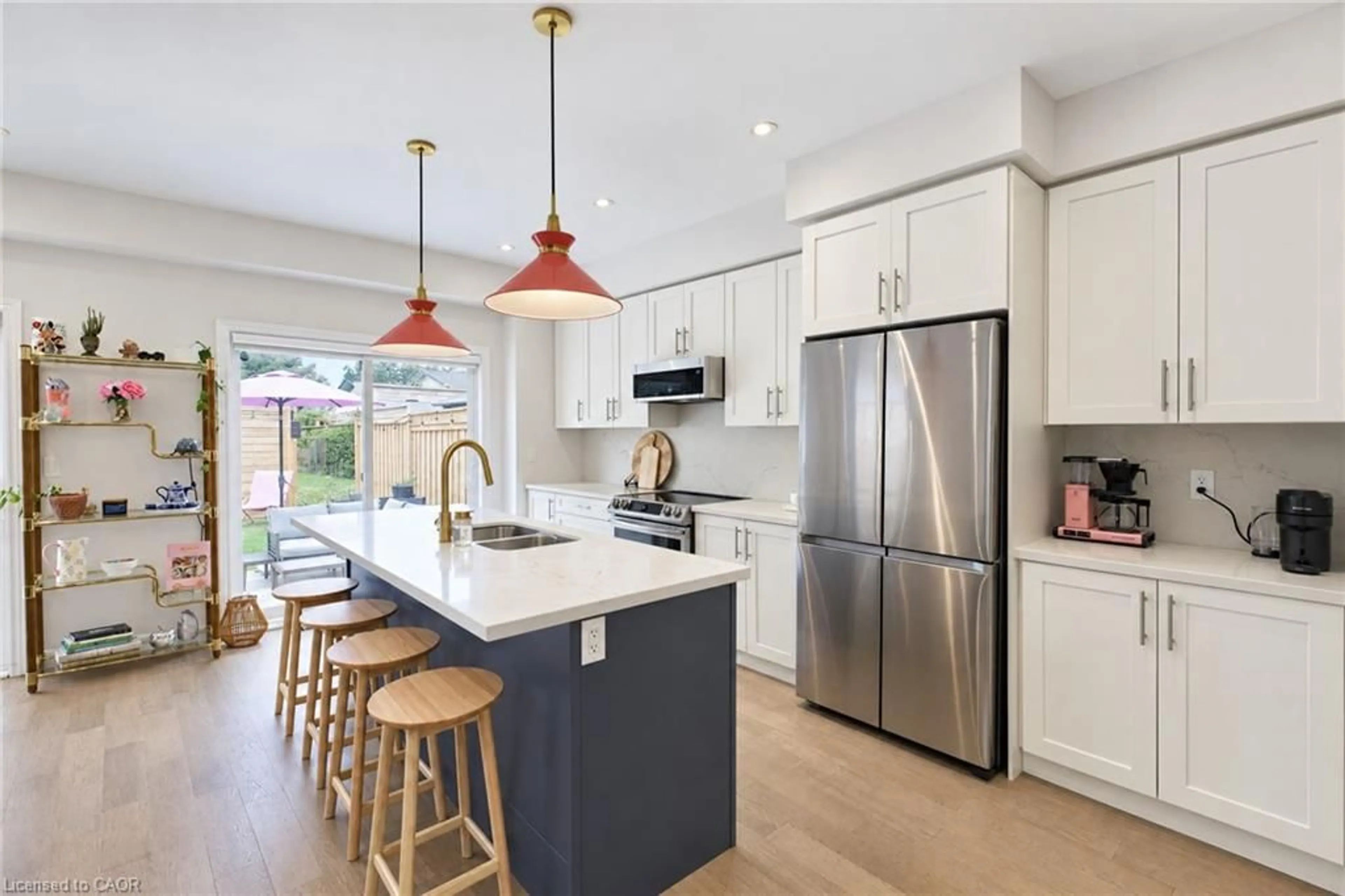 Open concept kitchen, ceramic/tile floor for 60 Starling Dr, Hamilton Ontario L9A 0C5
