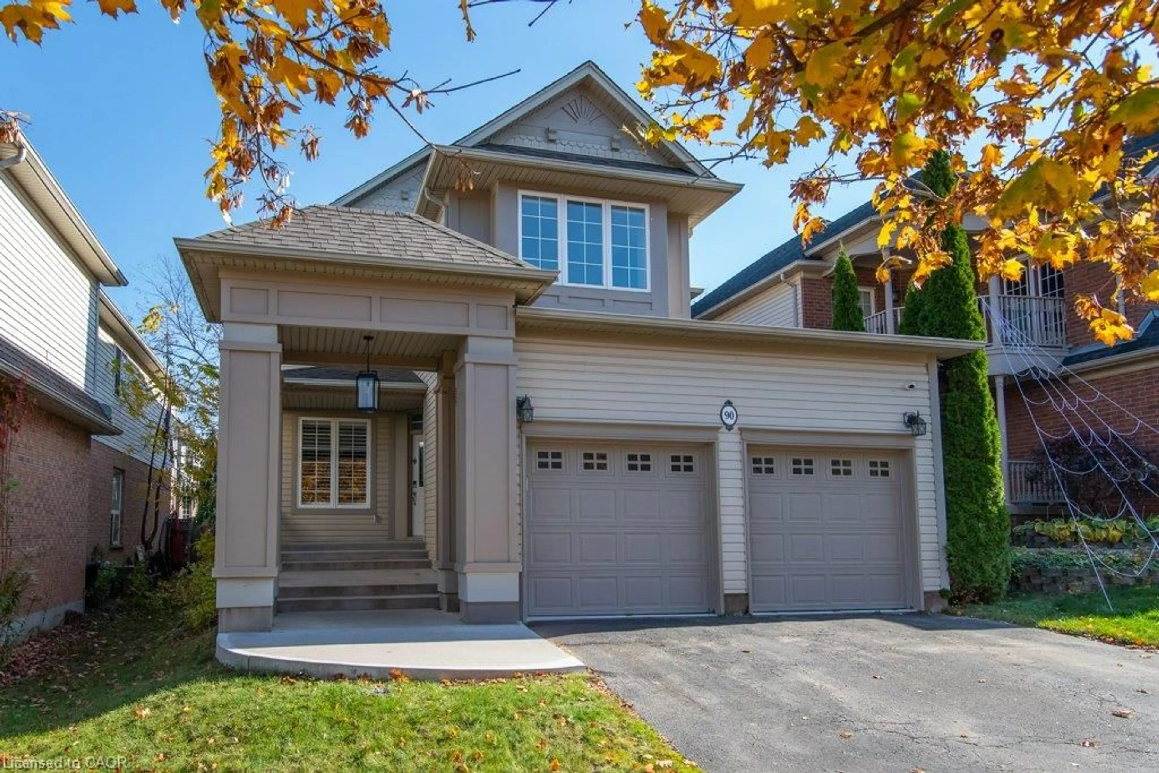 Home with brick exterior material, street for 90 Autumn Ridge Trail, Kitchener Ontario N2P 2K1