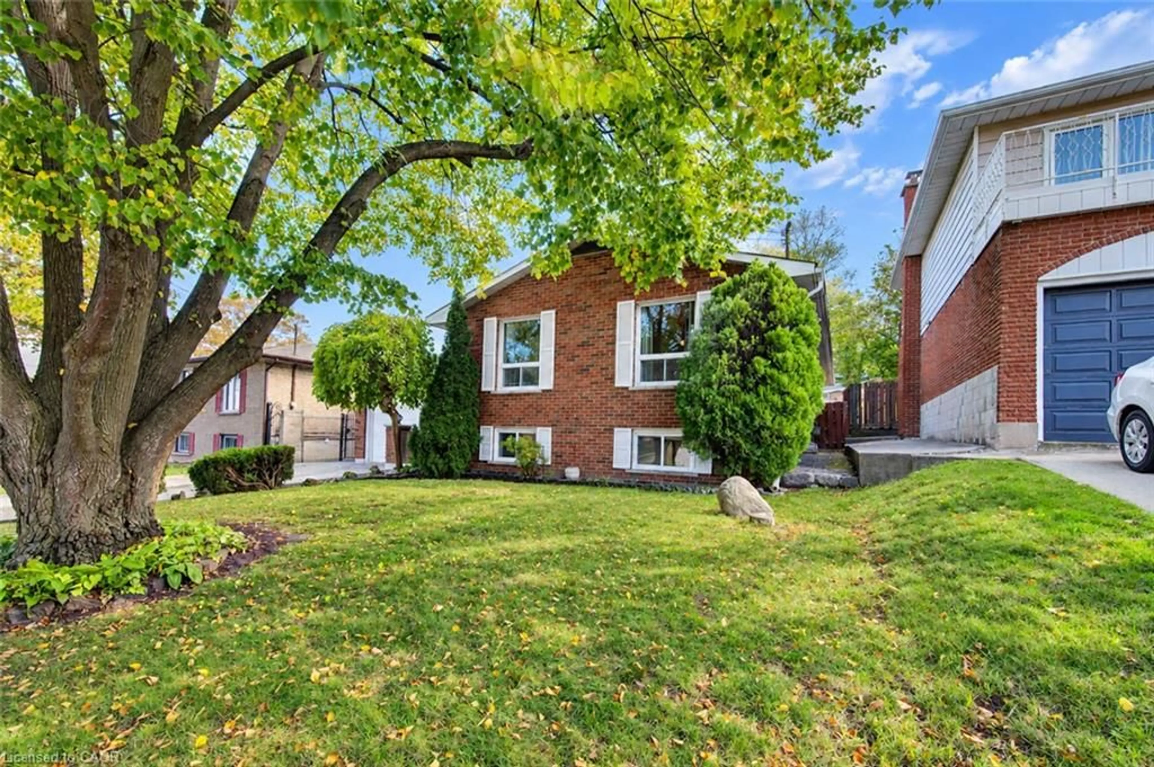 Home with brick exterior material, street for 27 Alto Dr, Hamilton Ontario L8K 5X1