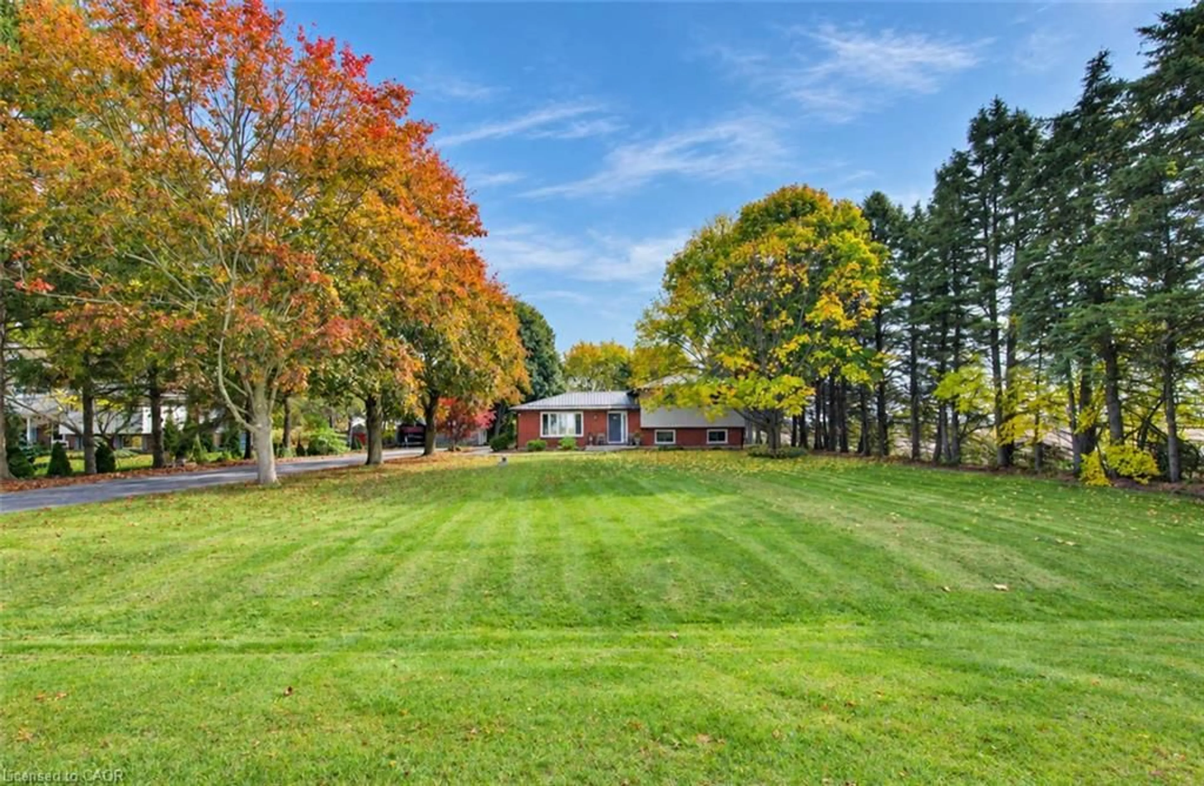 A pic from outside/outdoor area/front of a property/back of a property/a pic from drone, unknown for 1684 Charlotteville Road 5, Simcoe Ontario N3Y 4K1