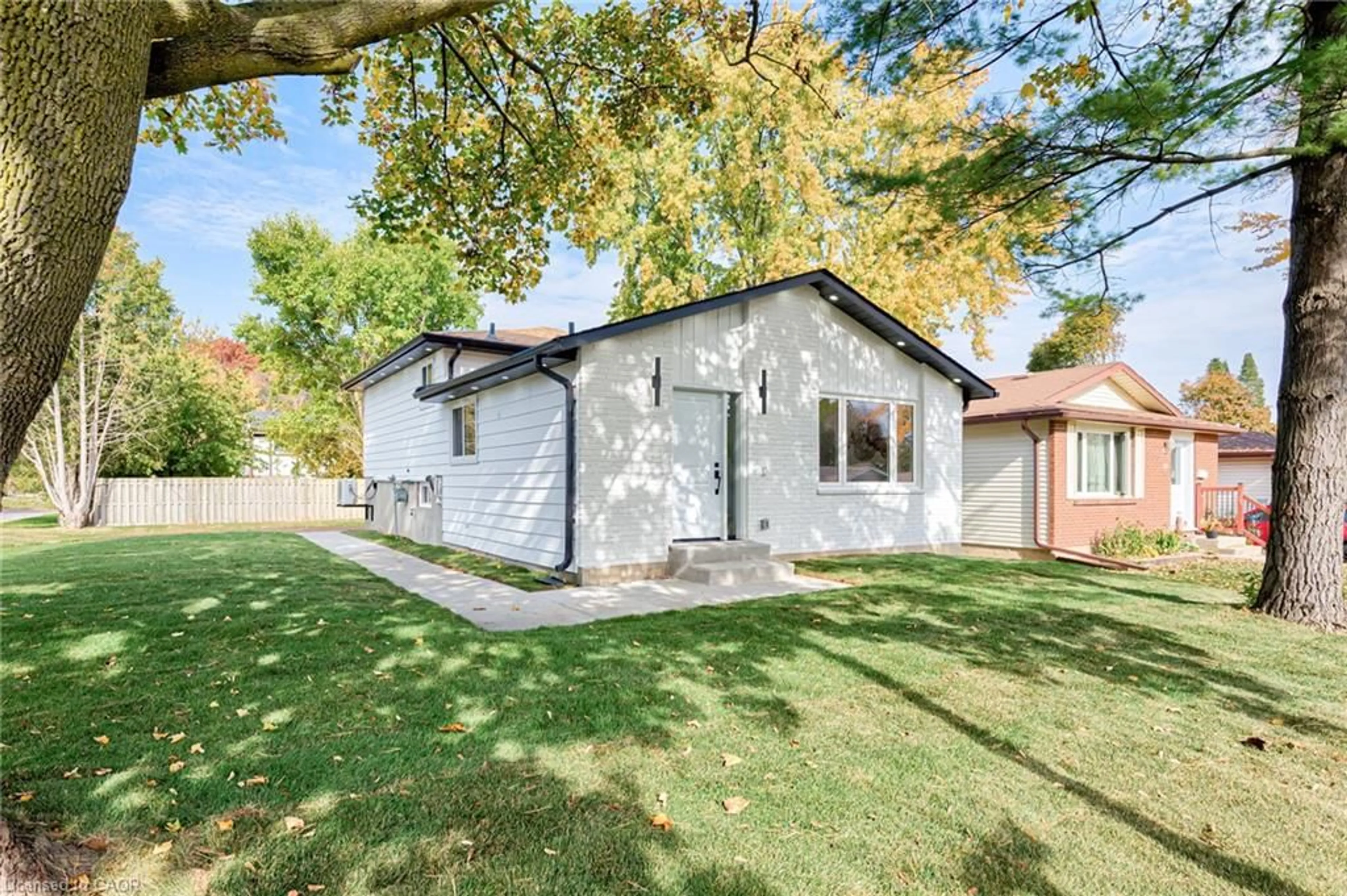 Unknown for 6 Hillside Dr, Kitchener Ontario N2E 1R2