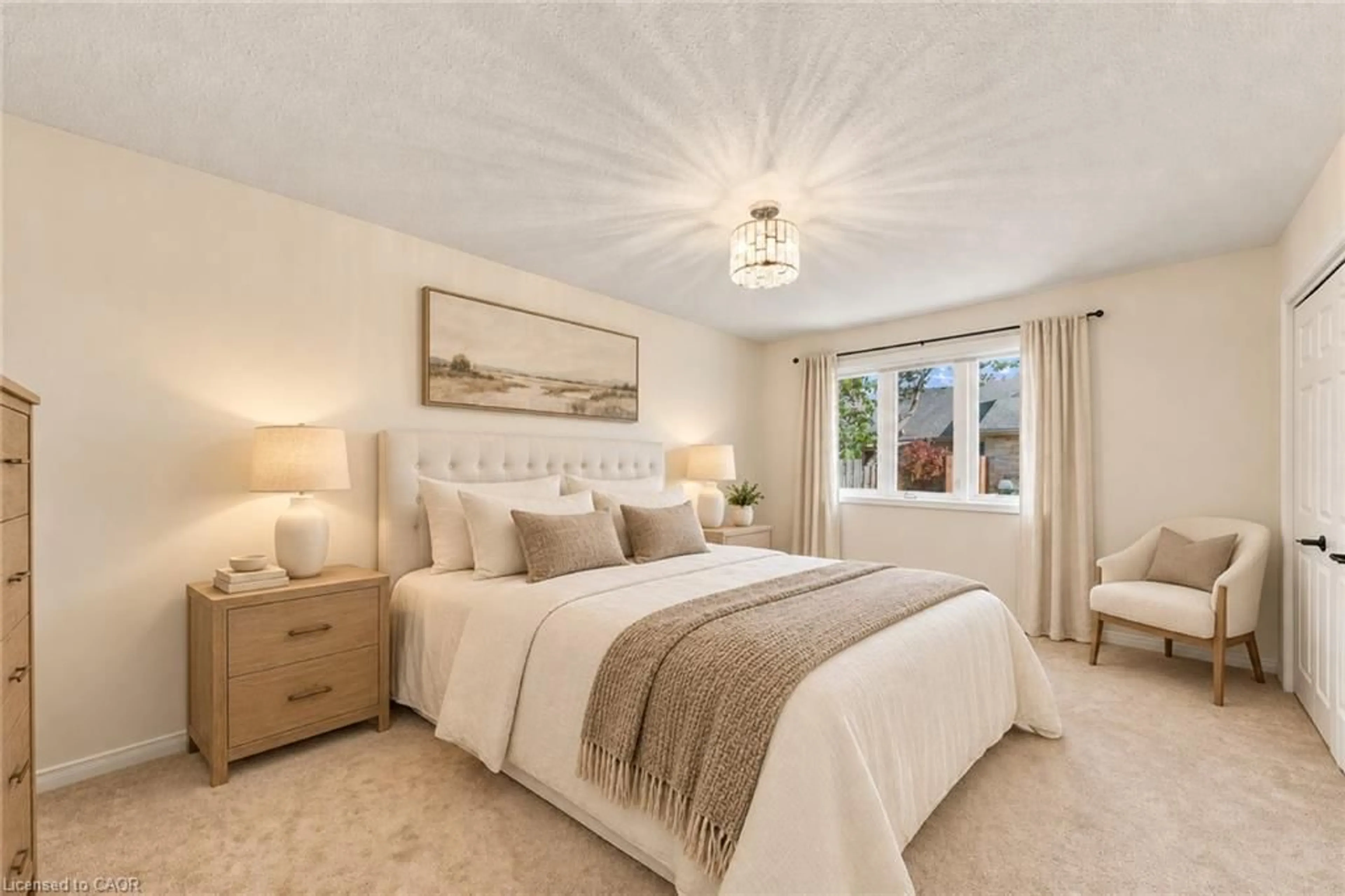 Bedroom with bed, unknown for 7 Milliner Pl, Fonthill Ontario L0S 0N6