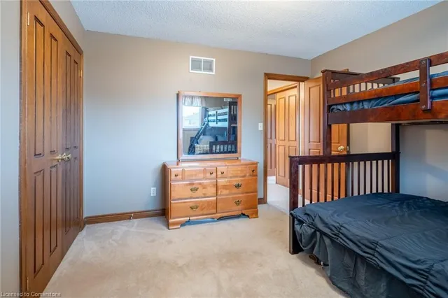 Additional property image - 9 Sugarberry Crt