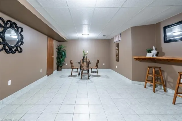 Additional property image - 9 Sugarberry Crt