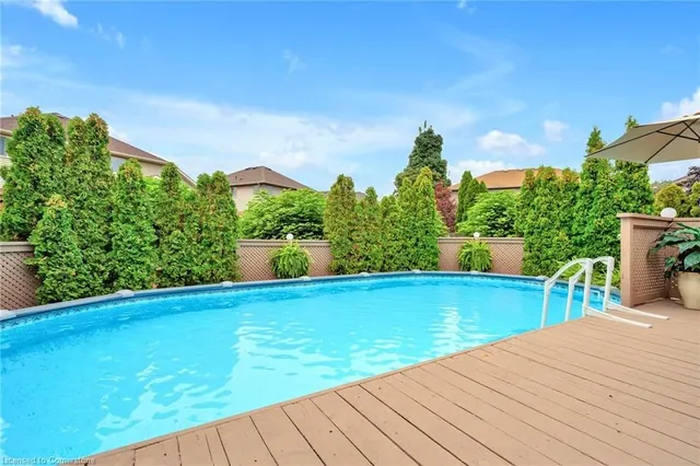 Additional property image - 9 Sugarberry Crt