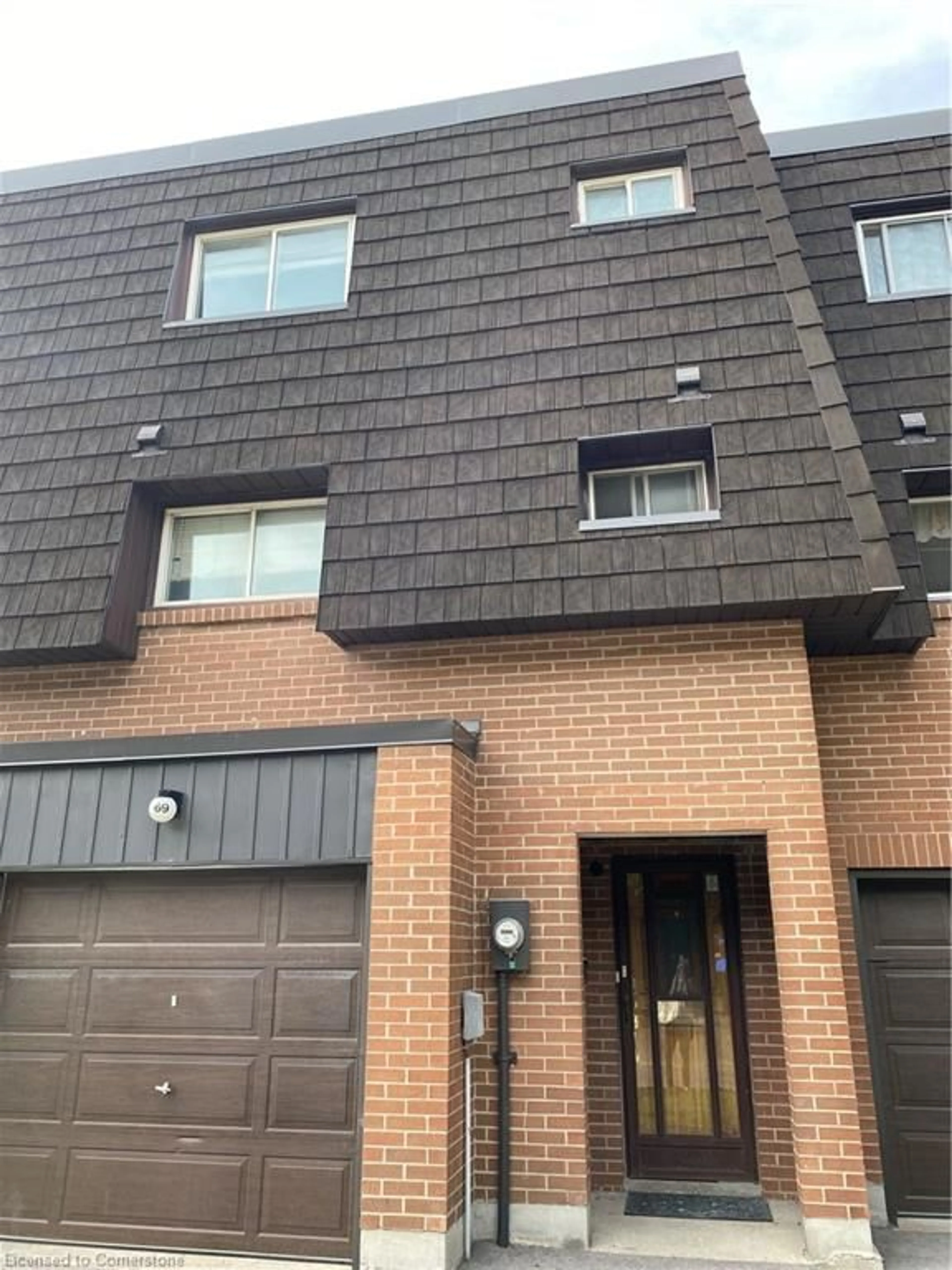 A pic from exterior of the house or condo for 69 Darras Crt #88, Brampton Ontario L6T 1W7