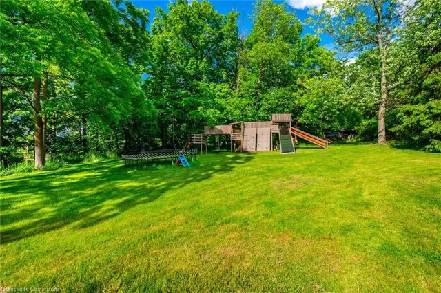 Additional property image - 5565 Guelph Line