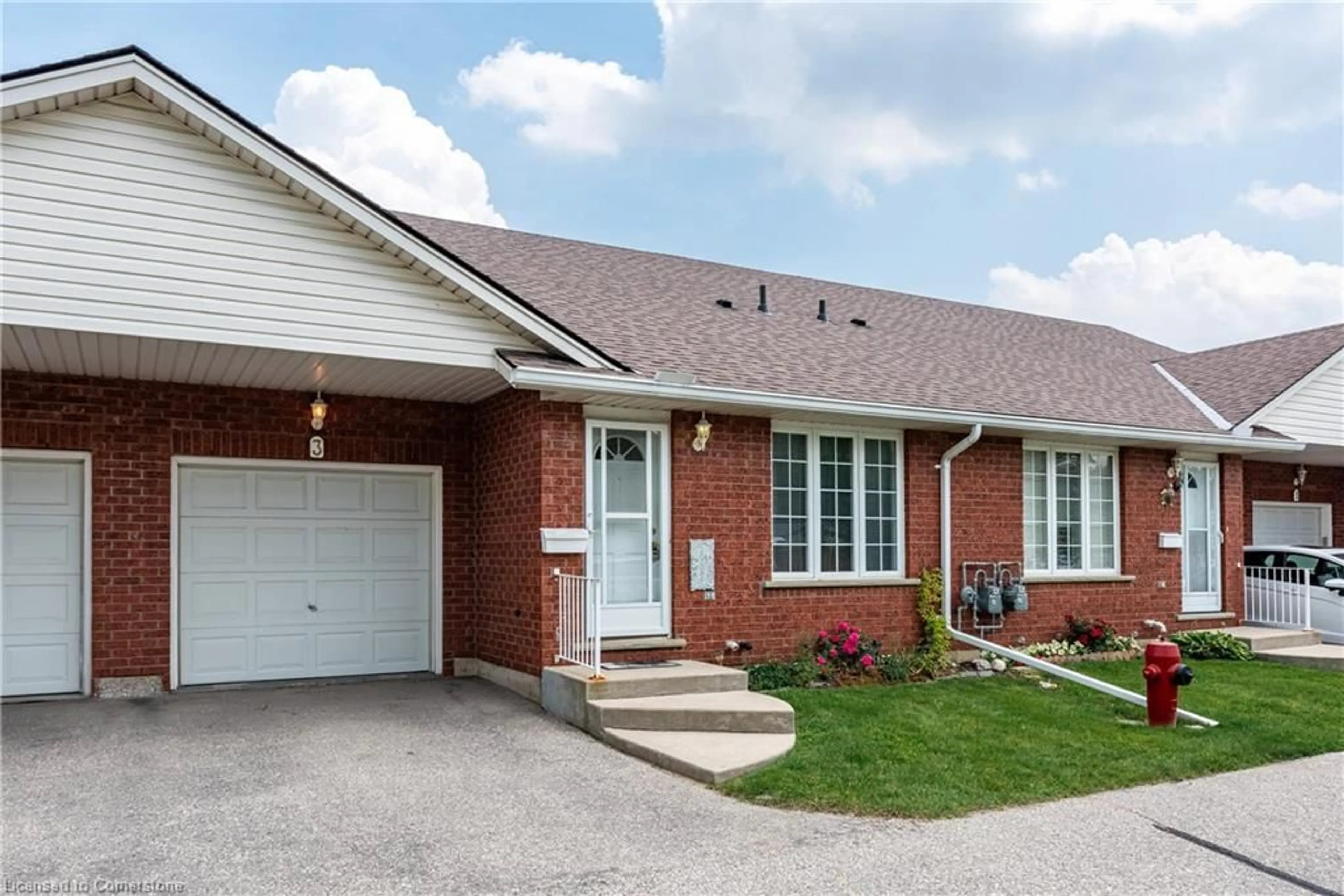 Home with brick exterior material for 45 Applewood Dr #3, Brantford Ontario N3R 8B3