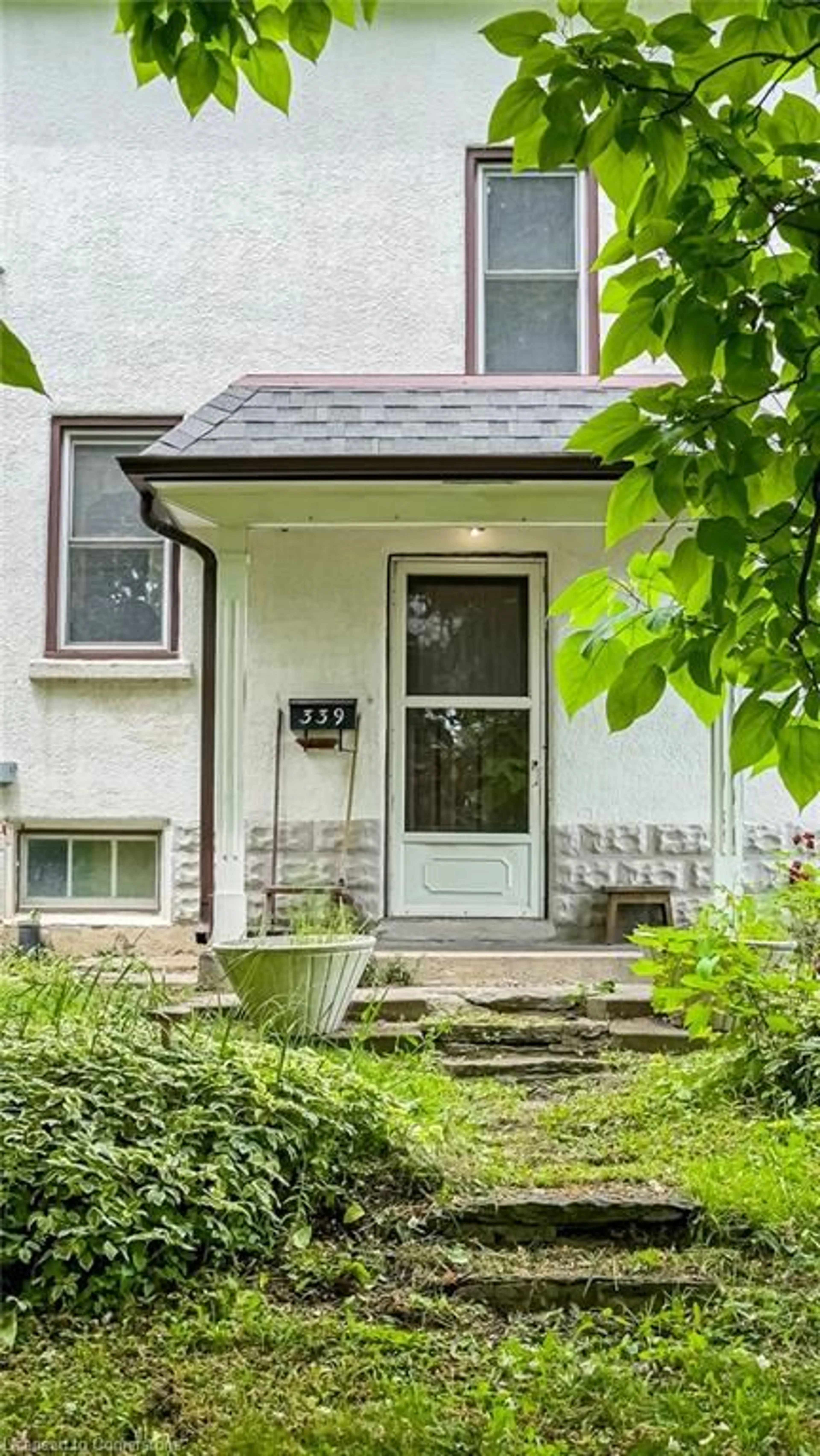 Unknown for 339 Old Guelph Rd, Dundas Ontario L9H 5V5