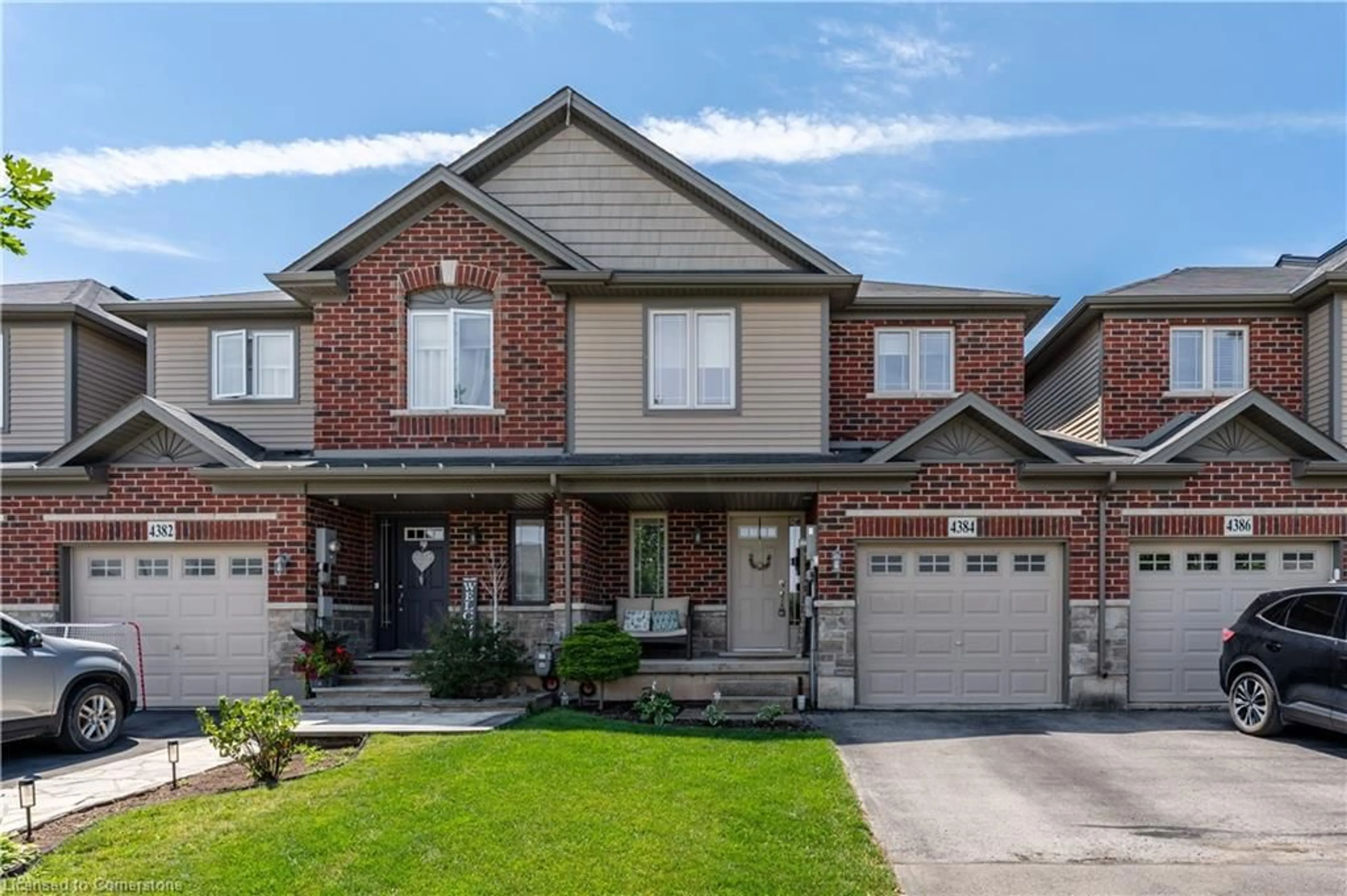 Home with brick exterior material for 4384 Dennis Ave, Beamsville Ontario L3J 1N2