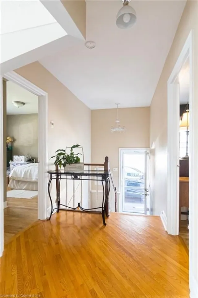 Additional property image - 229 East 28th St