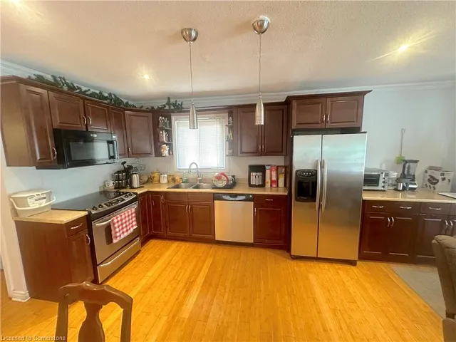 Additional property image - 70 Ellis Ave