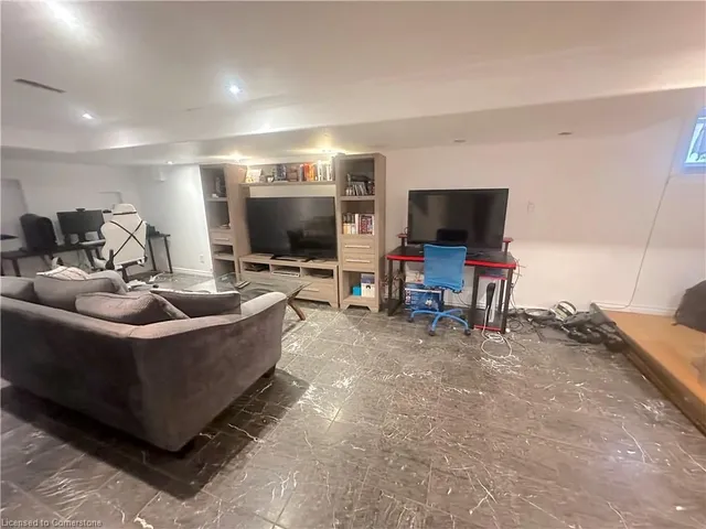 Additional property image - 70 Ellis Ave