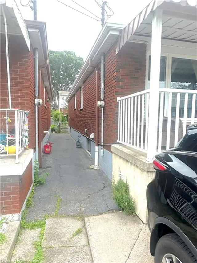 Additional property image - 70 Ellis Ave