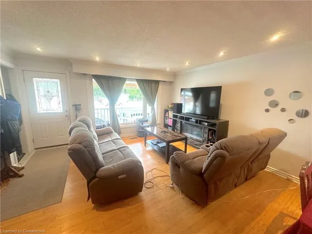 Additional property image - 70 Ellis Ave