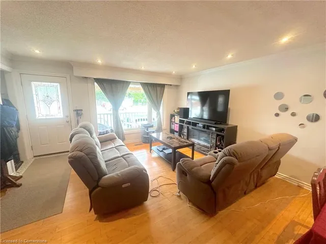 Additional property image - 70 Ellis Ave