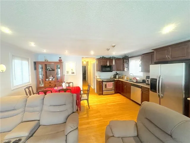 Additional property image - 70 Ellis Ave