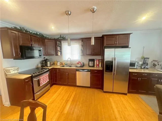 Additional property image - 70 Ellis Ave