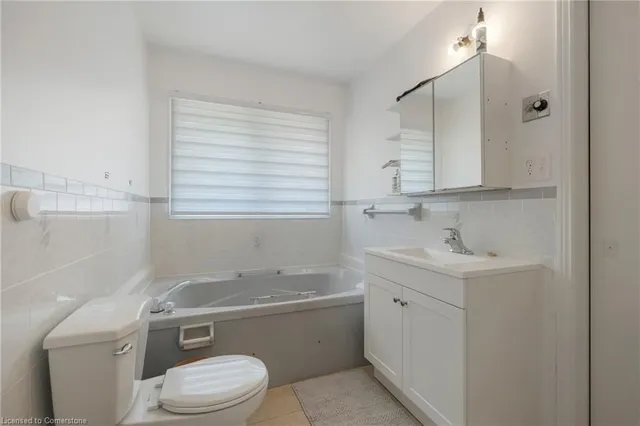 Additional property image - 3385 Binbrook Rd