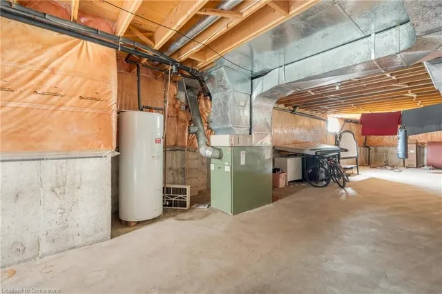 Additional property image - 3385 Binbrook Rd