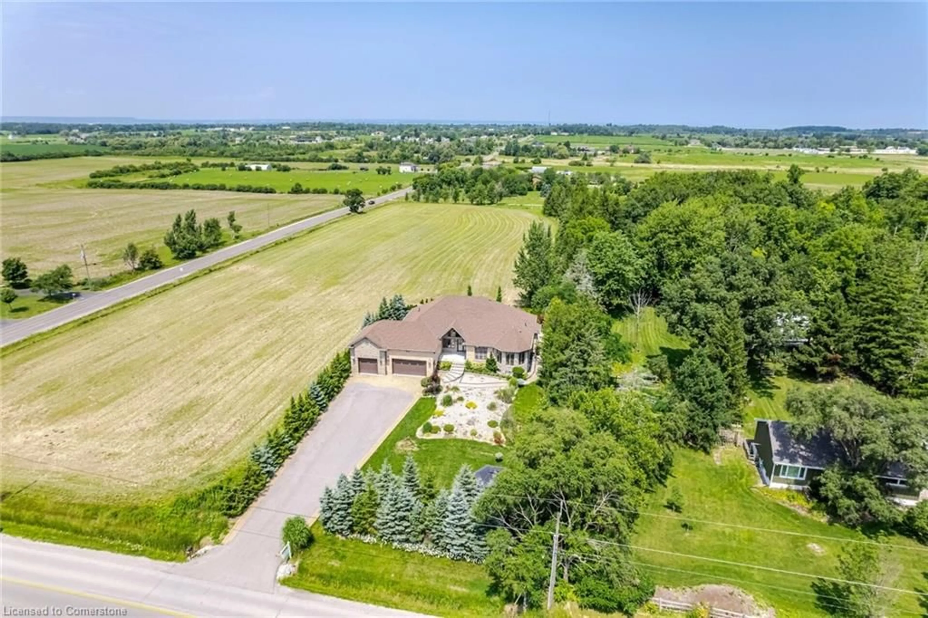 A pic from exterior of the house or condo, the fenced backyard for 339 Highland Rd, Stoney Creek Ontario L8J 3E7