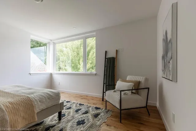 Additional property image - 315 Park St