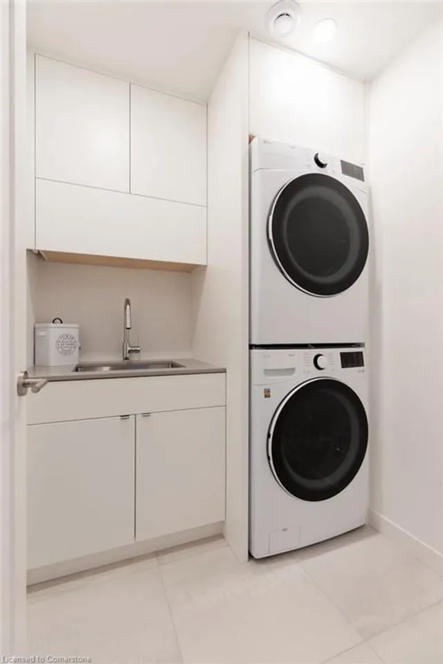 Additional property image - 315 Park St