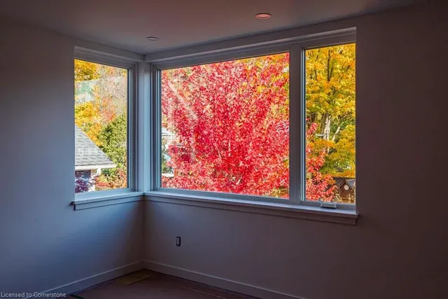 Additional property image - 315 Park St