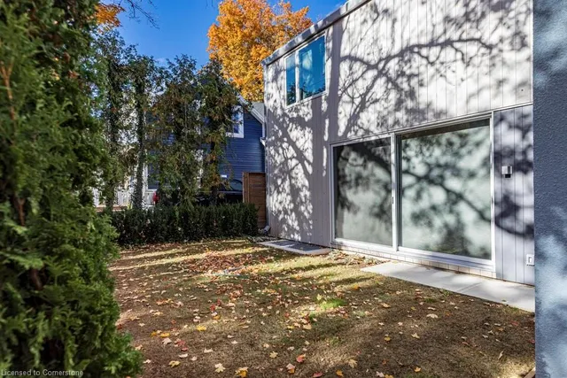 Additional property image - 315 Park St