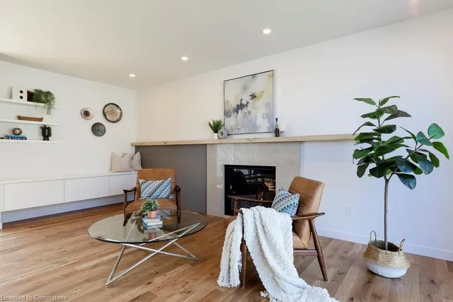 Additional property image - 315 Park St