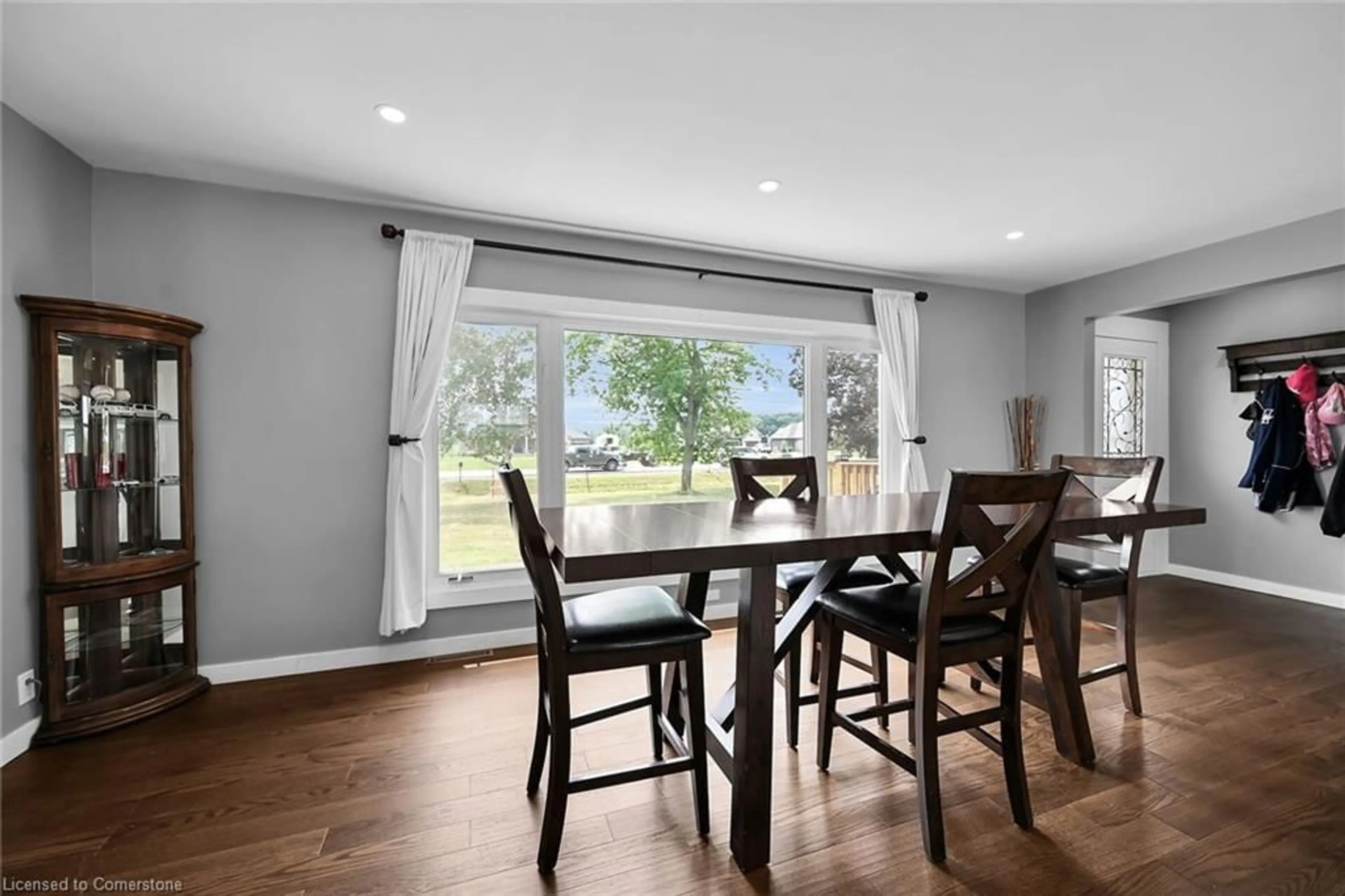 Dining room, wood floors, cottage for 7167 Rainham Rd, Dunnville Ontario N1A 2W8