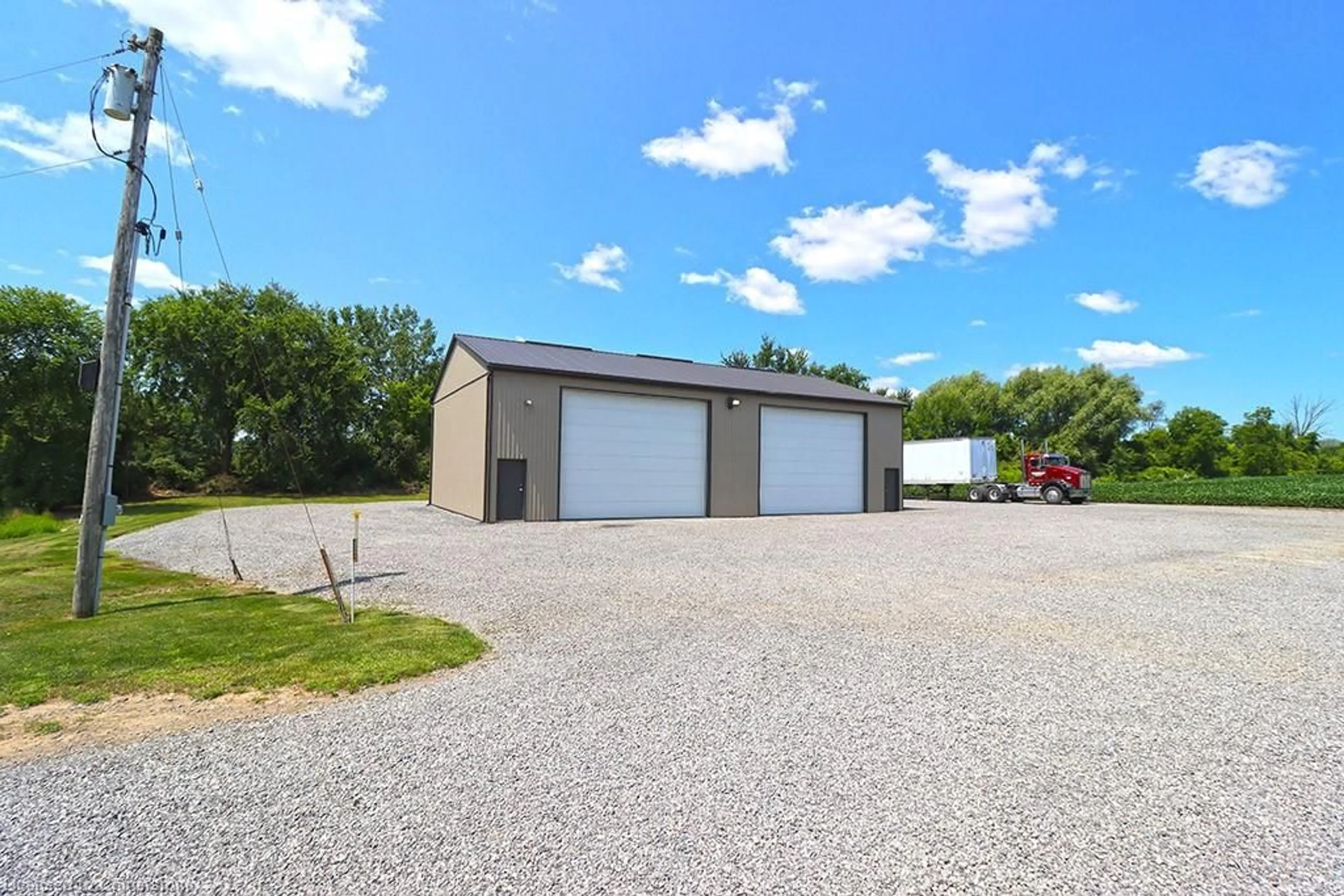 Indoor garage, cement floor for 72834 Regional  Rd 27 Rd, Wainfleet Ontario L0R 2J0