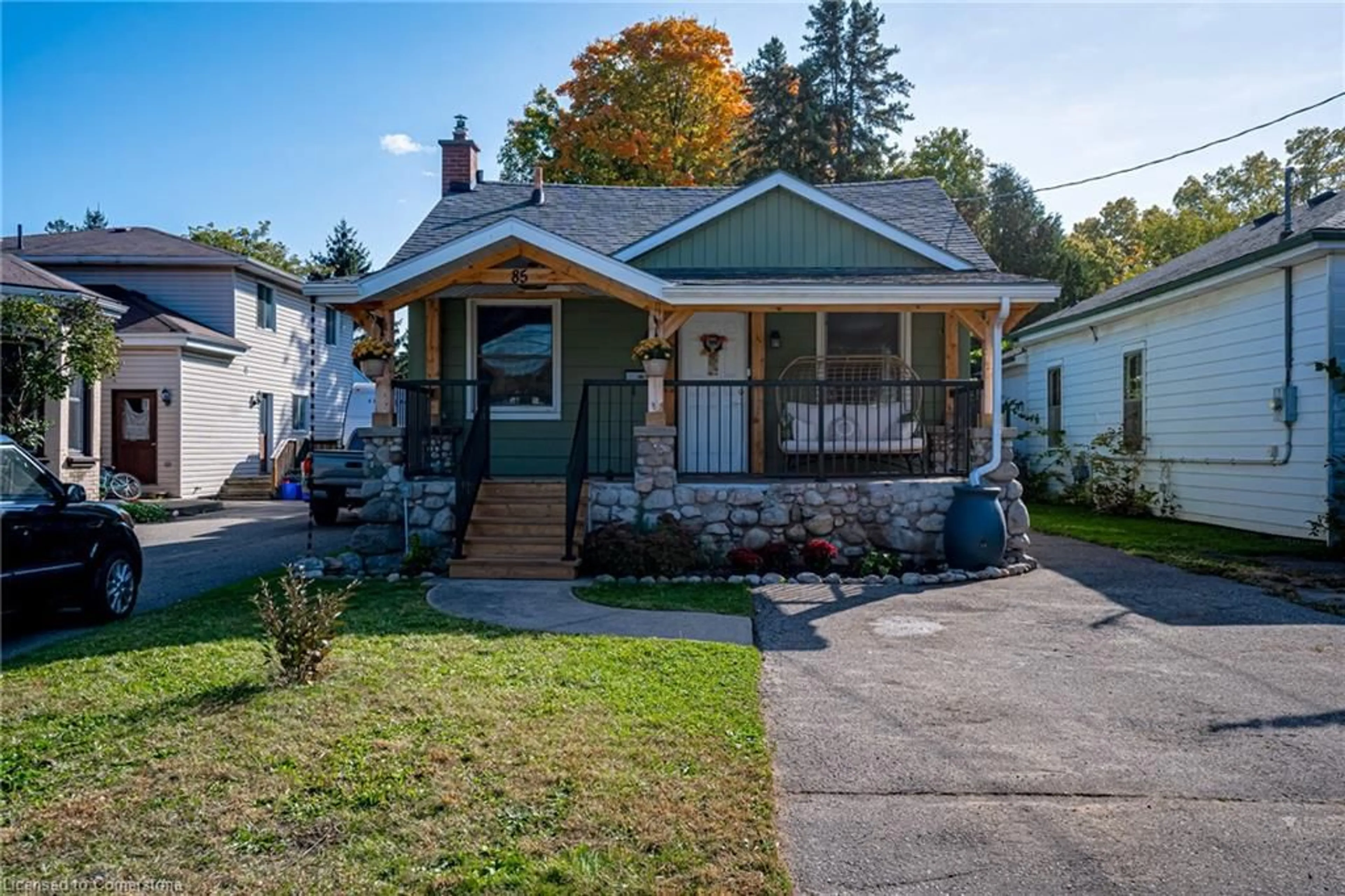 Frontside or backside of a home, cottage for 85 Grand St, Brantford Ontario N3R 4B5