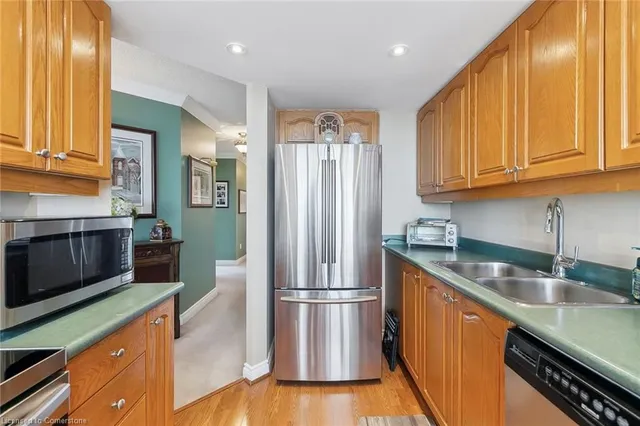 Additional property image - 26 Hanover Rd Unit 1601
