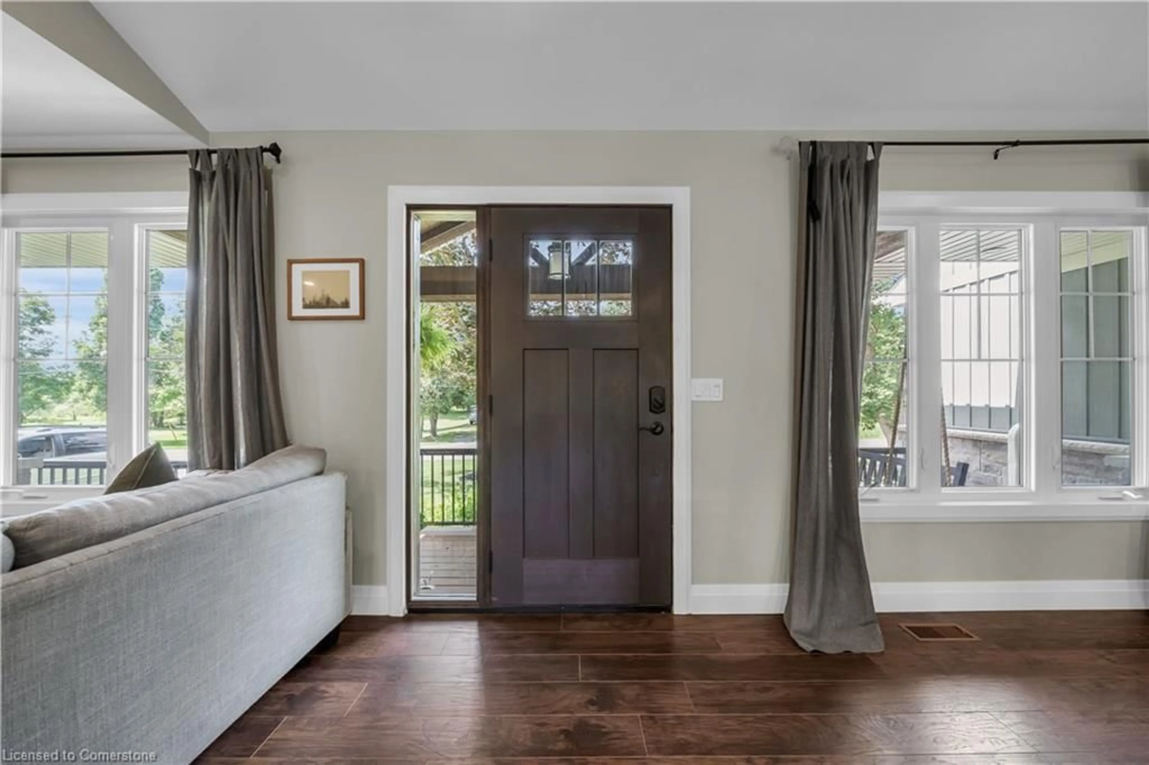 Indoor entryway, wood floors for 1793 Balfour St, Fenwick Ontario L0S 1C0