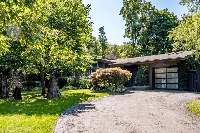 Additional property image - 858 Montgomery Dr