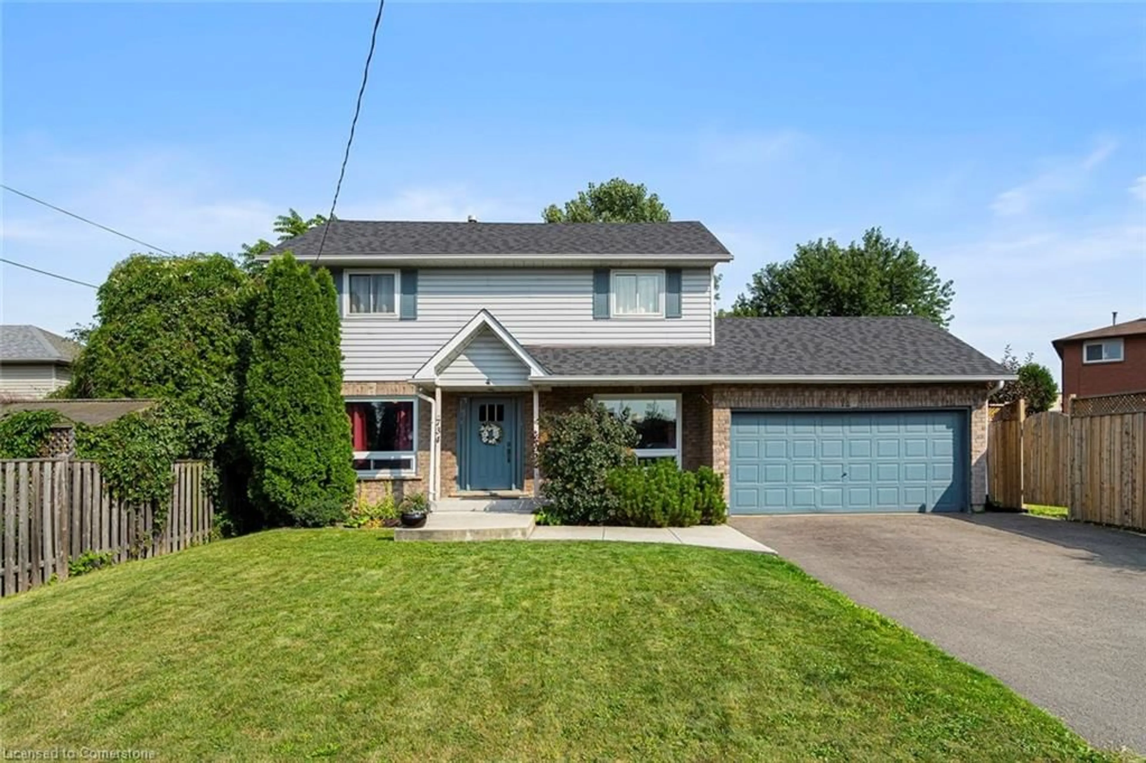 Frontside or backside of a home, cottage for 734 Dunn Ave, Hamilton Ontario L8H 6M8