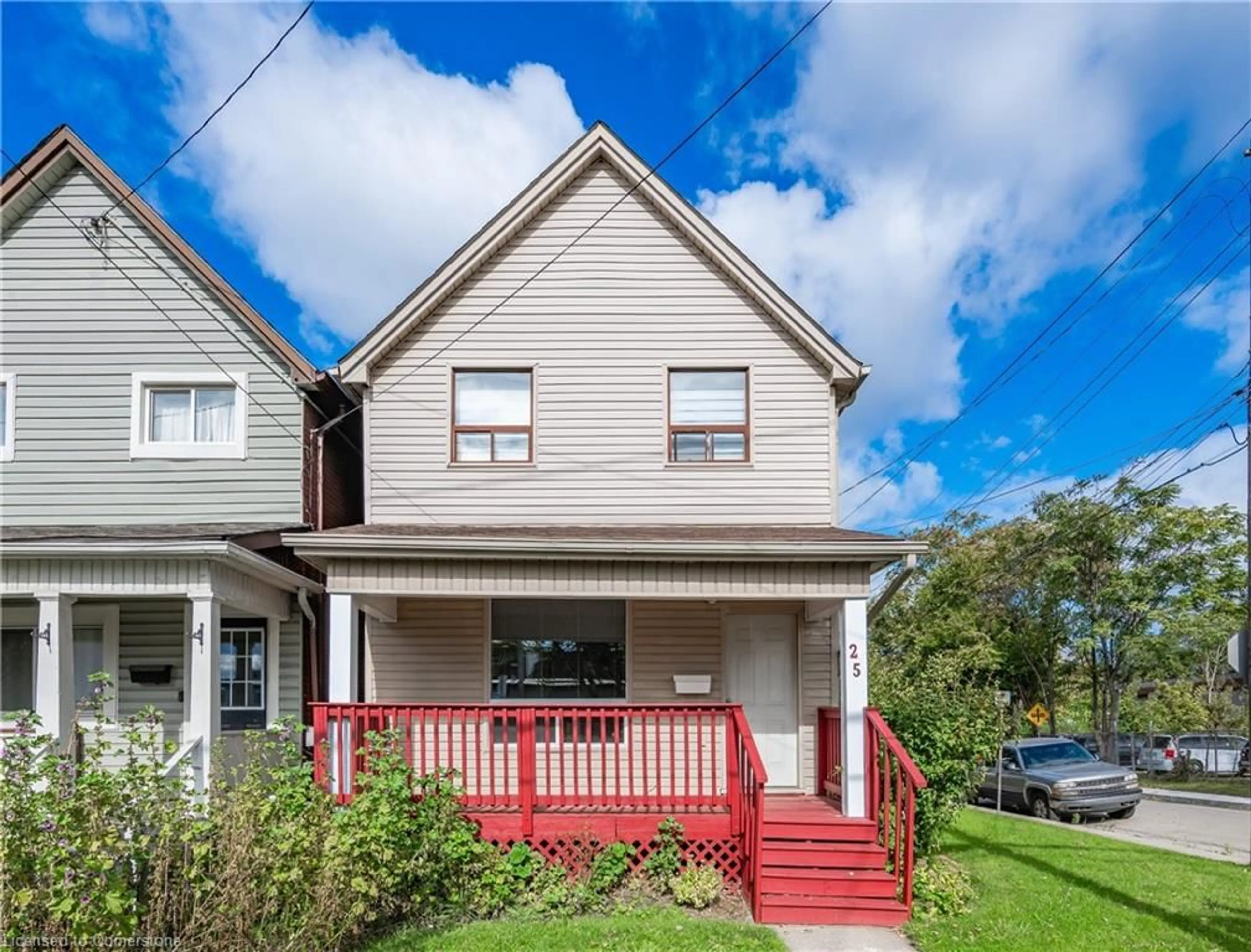 Frontside or backside of a home, cottage for 25 Brant St, Hamilton Ontario L8L 4C5