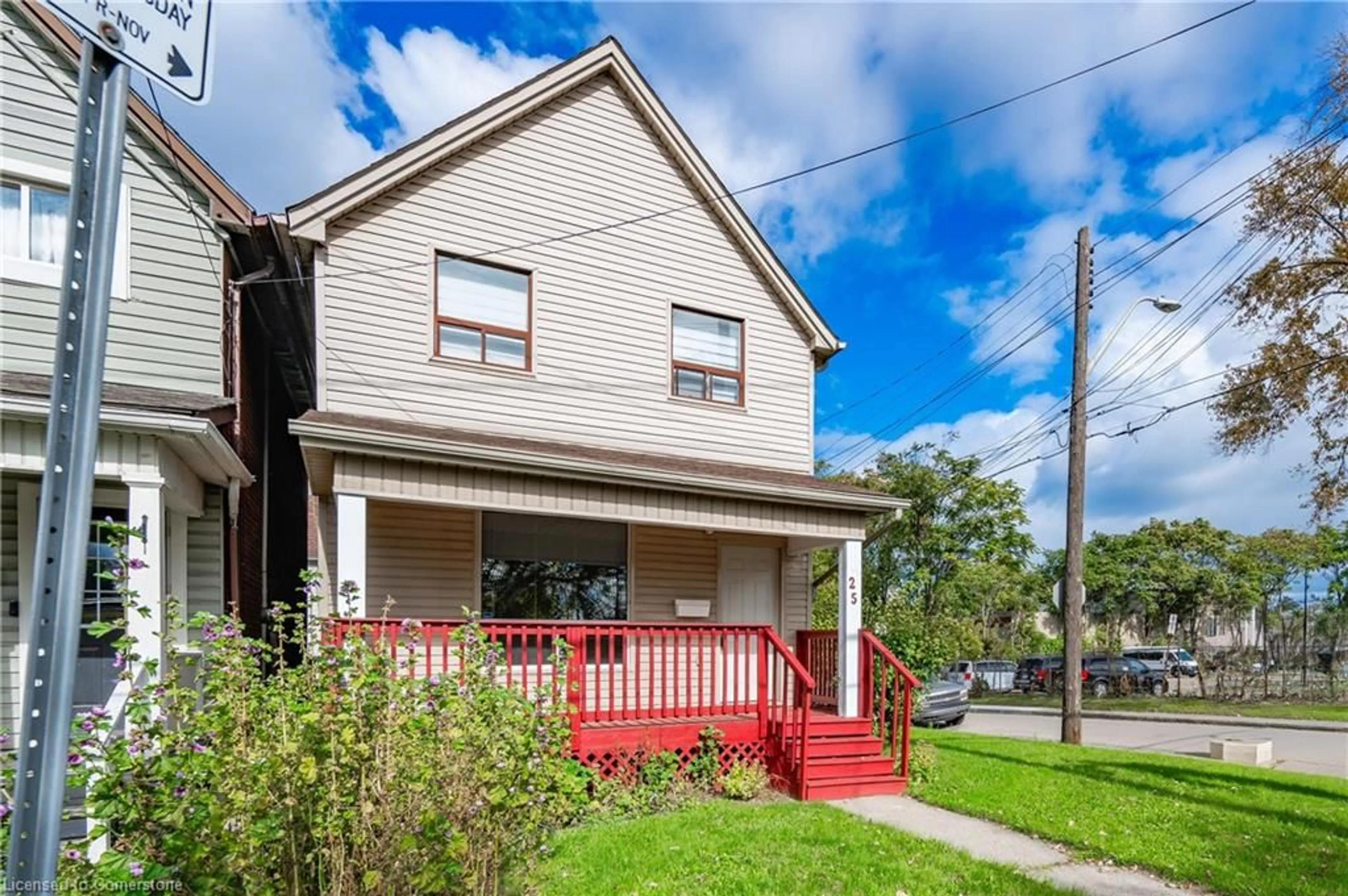 A pic from exterior of the house or condo, the front or back of building for 25 Brant St, Hamilton Ontario L8L 4C5