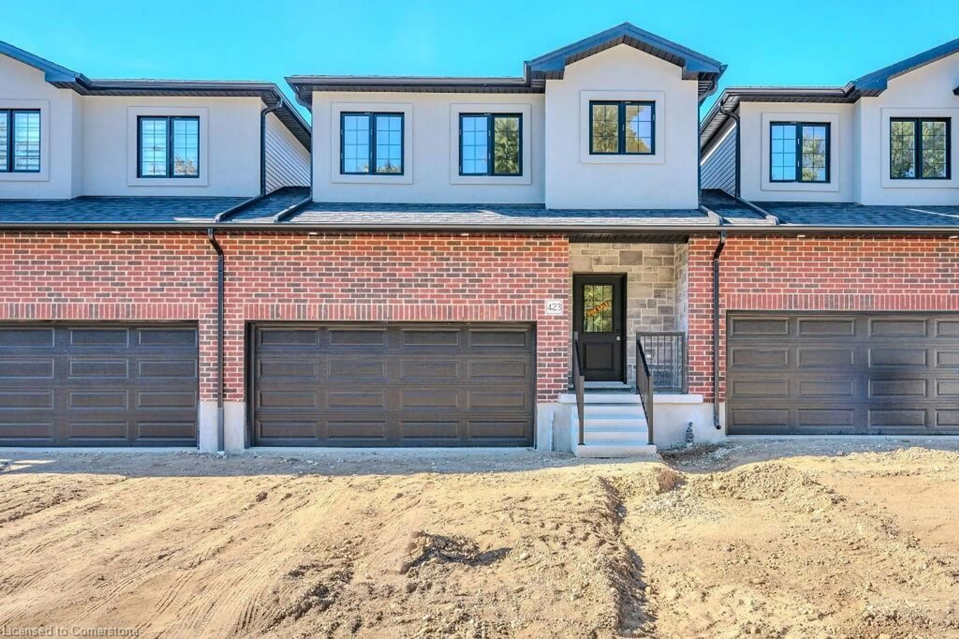 Home with brick exterior material for 423 Woolwich St, Waterloo Ontario N2K 0E8