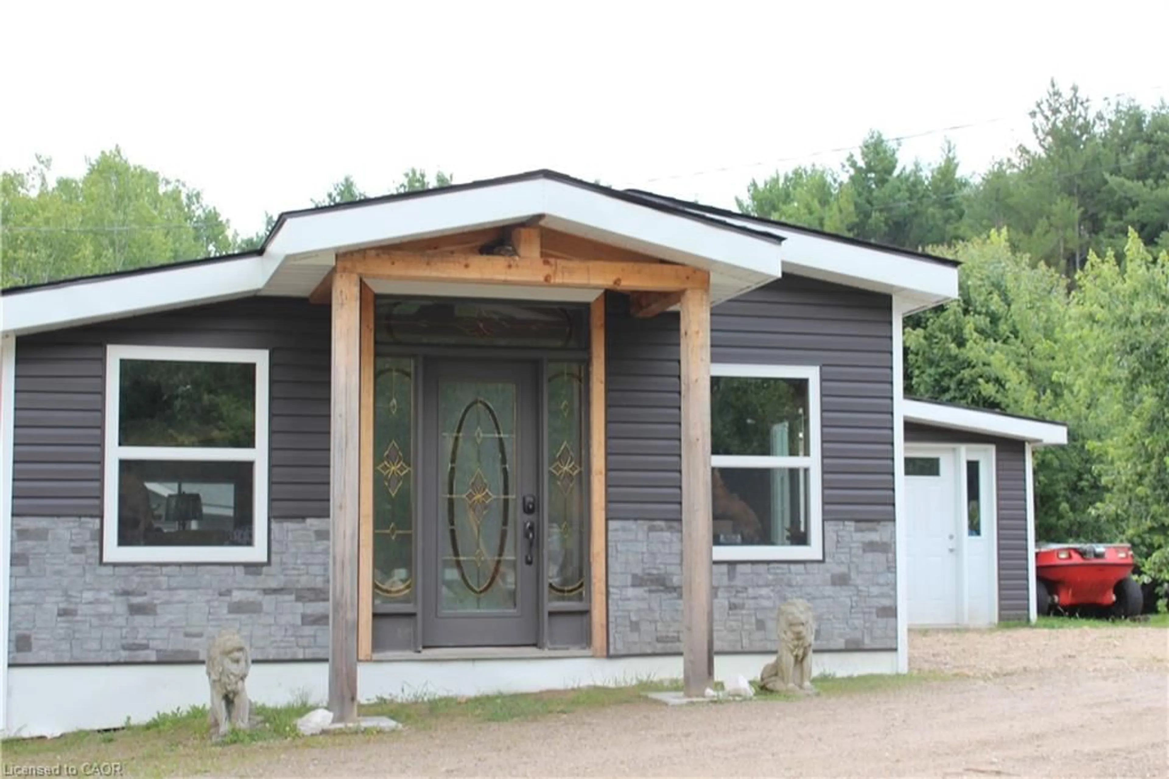 Home with vinyl exterior material, building for 26797 Highway 60 #Cottage A, Madawaska Ontario K0J 2M0