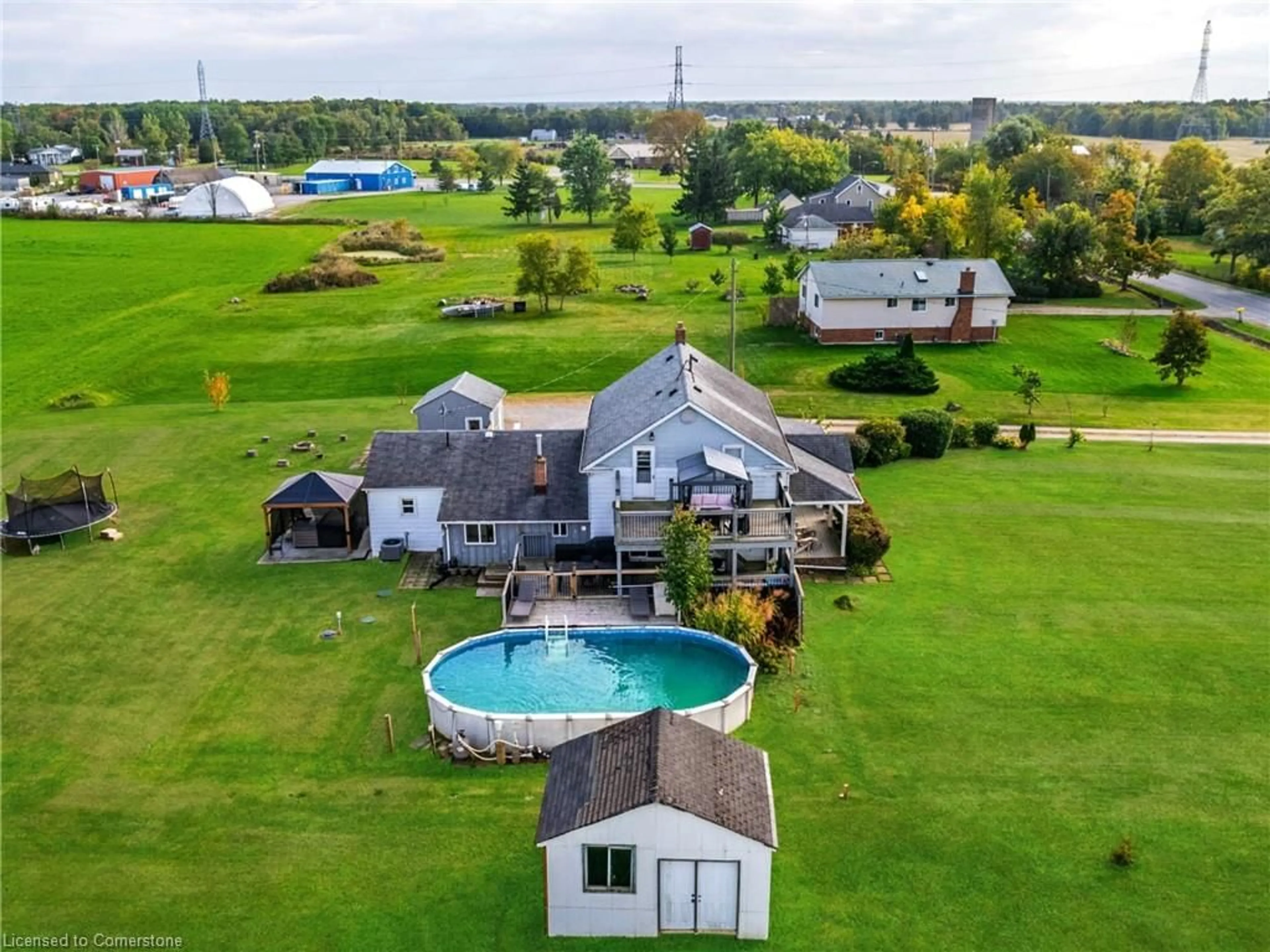 Indoor or outdoor pool for 1739 Caistor Centre Rd, Caistor Centre Ontario L0R 1E0