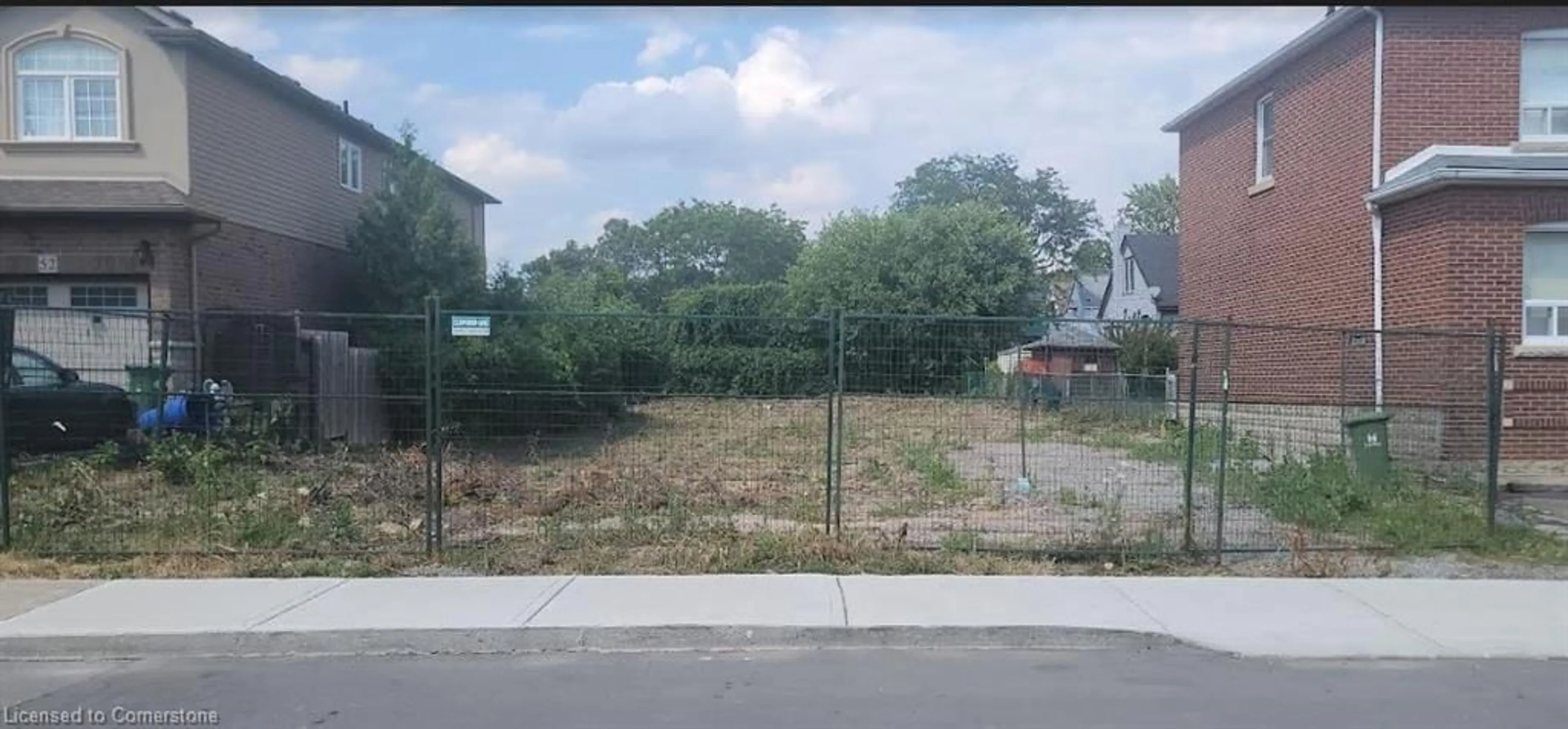 Frontside or backside of a home, the street view for 50 Melbourne St, Hamilton Ontario L8P 2A6