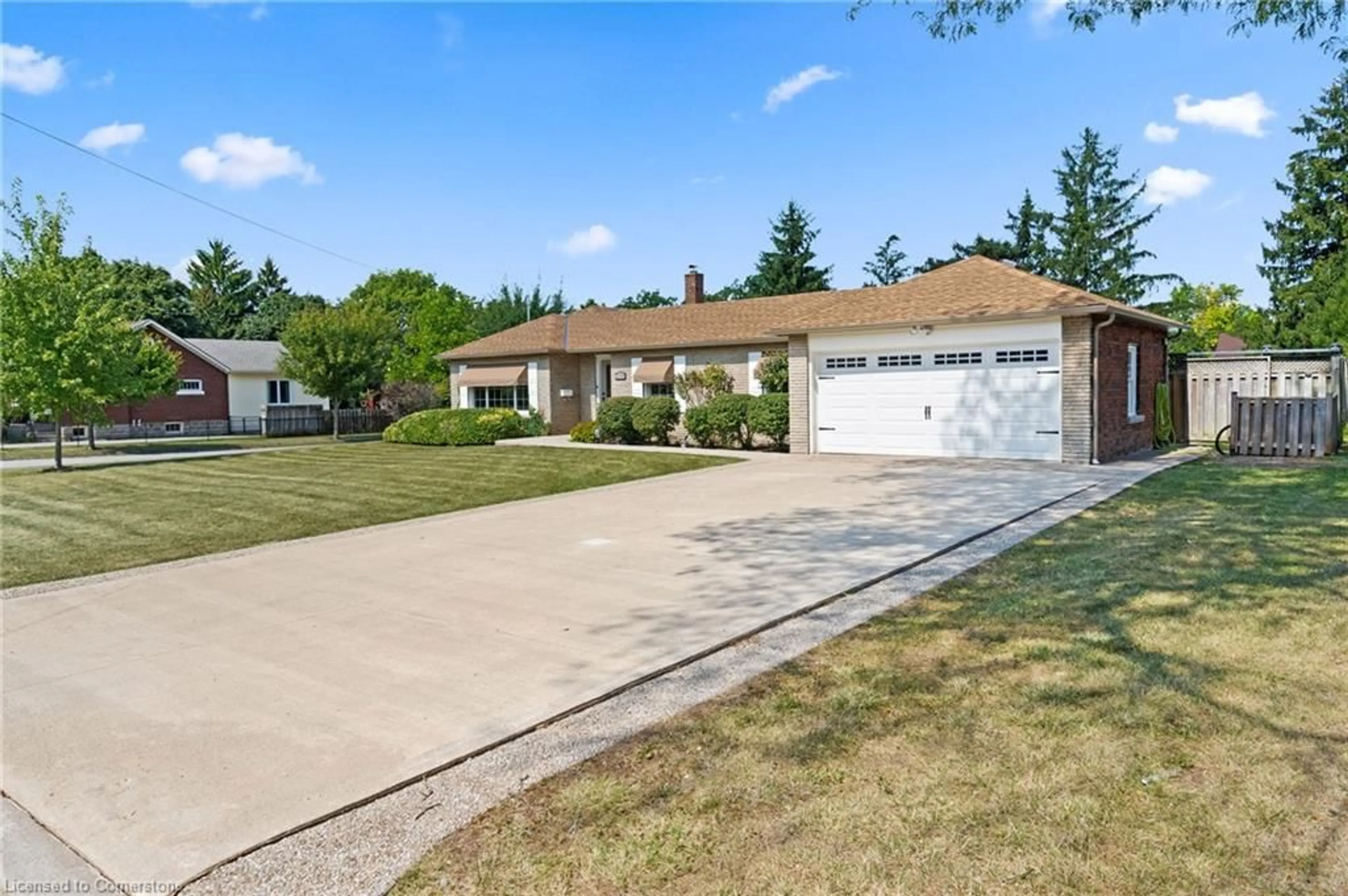 Frontside or backside of a home, the street view for 270 Highland Ave, Fort Erie Ontario L2A 2X7